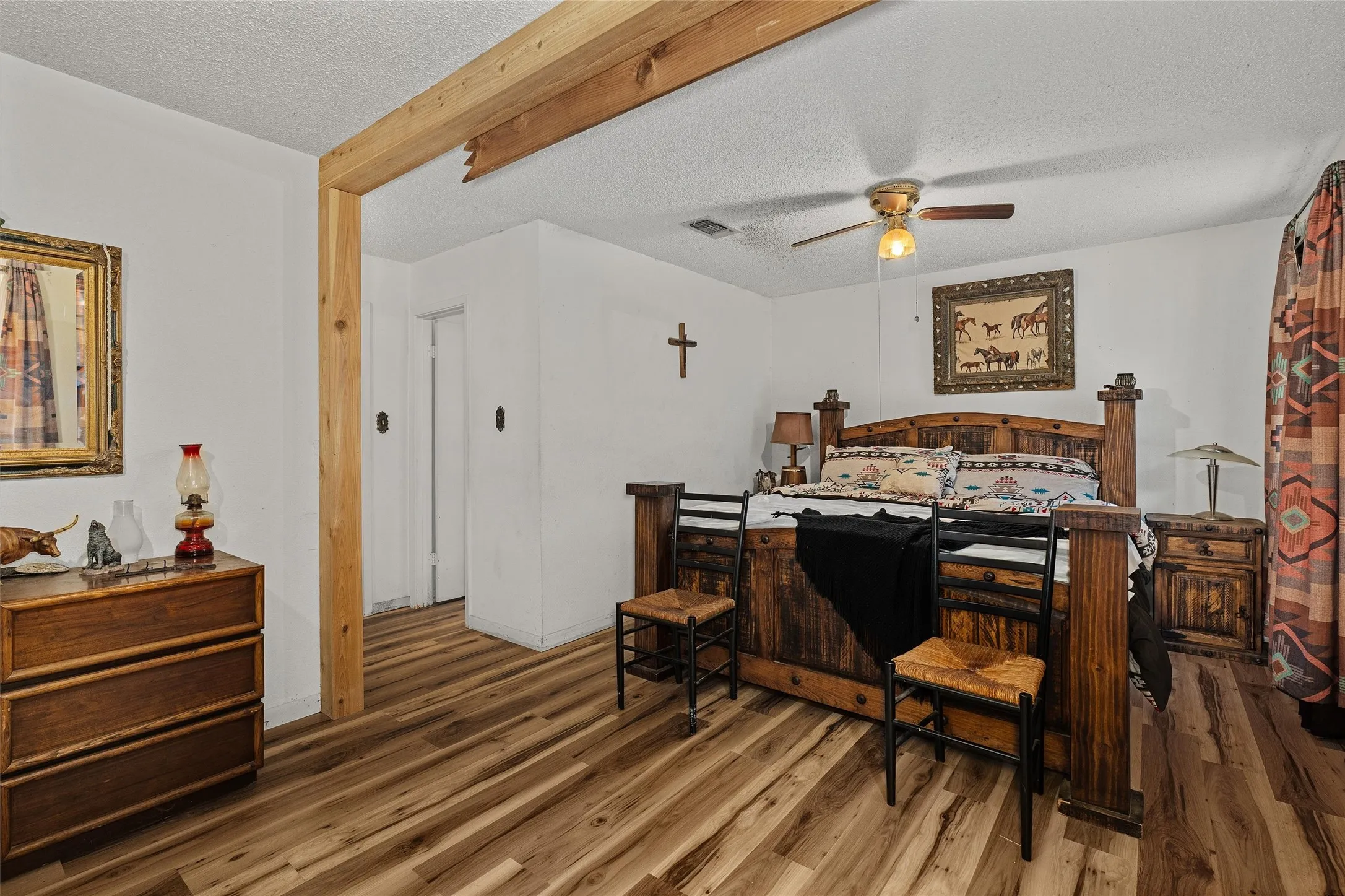 Farm For Sale in Shelby County , 4358 Fm 947, Timpson, Texas 75975, 2 Bedroom, 2 Bathroom, 2 Garage spaces, 1,778 Sqft, built in 1979, mls#21300239, Real Estate Agent in Timpson, Homes For Sale in Shelby county, Homes For Sale in Timpson, Realtor in Timpson Texas, Real Estate Brokerage Independent Realty Texas, Luminita Cordes Realtor