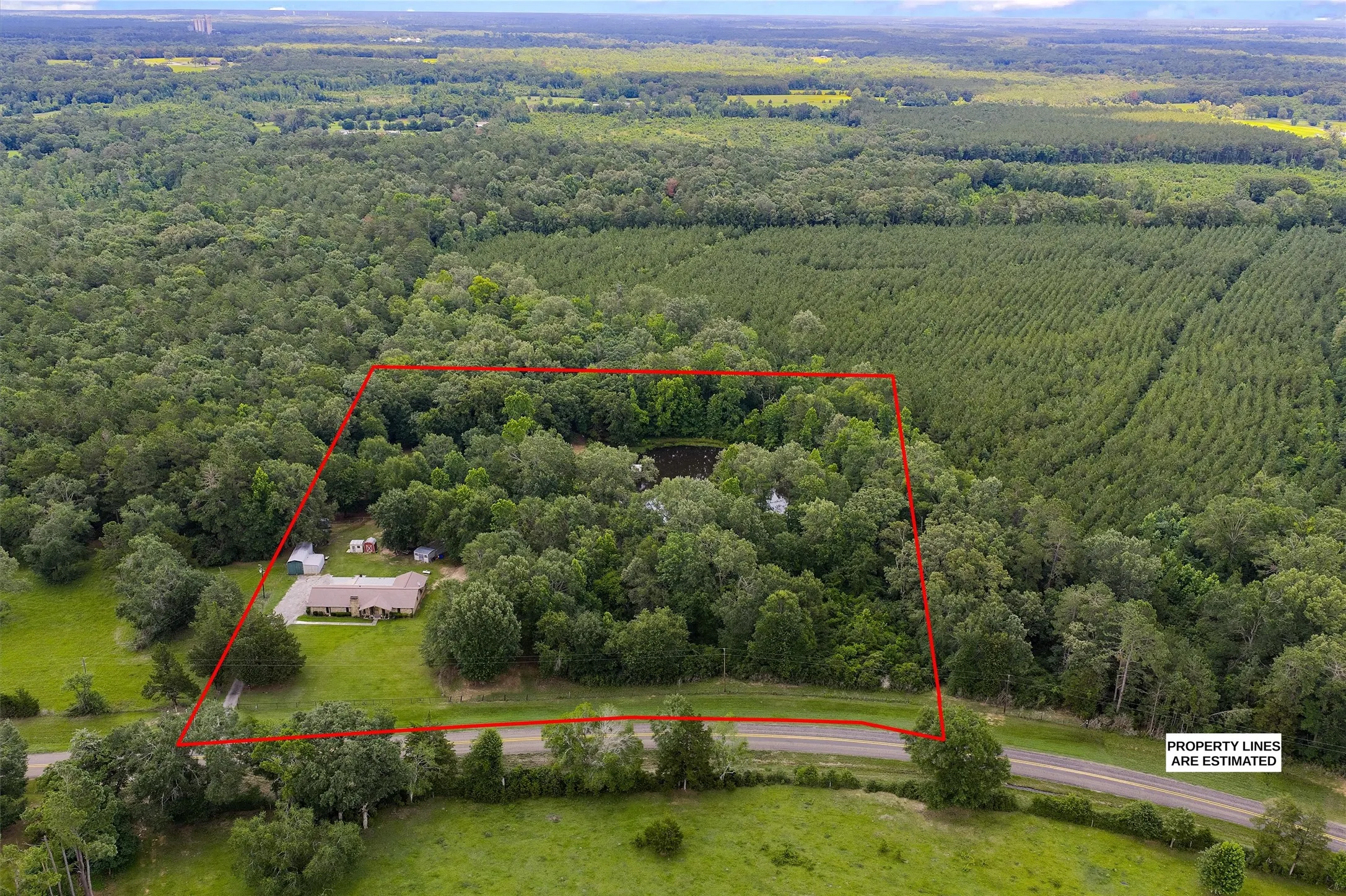 Farm For Sale in Shelby County , 4358 Fm 947, Timpson, Texas 75975, 2 Bedroom, 2 Bathroom, 2 Garage spaces, 1,778 Sqft, built in 1979, mls#21300239, Real Estate Agent in Timpson, Homes For Sale in Shelby county, Homes For Sale in Timpson, Realtor in Timpson Texas, Real Estate Brokerage Independent Realty Texas, Luminita Cordes Realtor