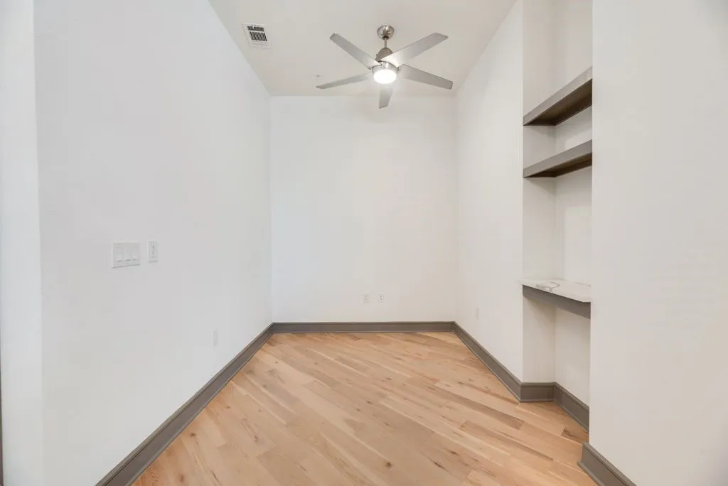 Condominium For Sale in Denton County , 2700 Old Denton Road 2257, Carrollton, Texas 75007, 2 Bedroom, 2 Bathroom, 2 Garage spaces, 1,339 Sqft, built in 2022, mls#21305309, Real Estate Agent in Carrollton, Homes For Sale in Denton county, Homes For Sale in Carrollton, Realtor in Carrollton Texas, Real Estate Brokerage Independent Realty Texas, Luminita Cordes Realtor