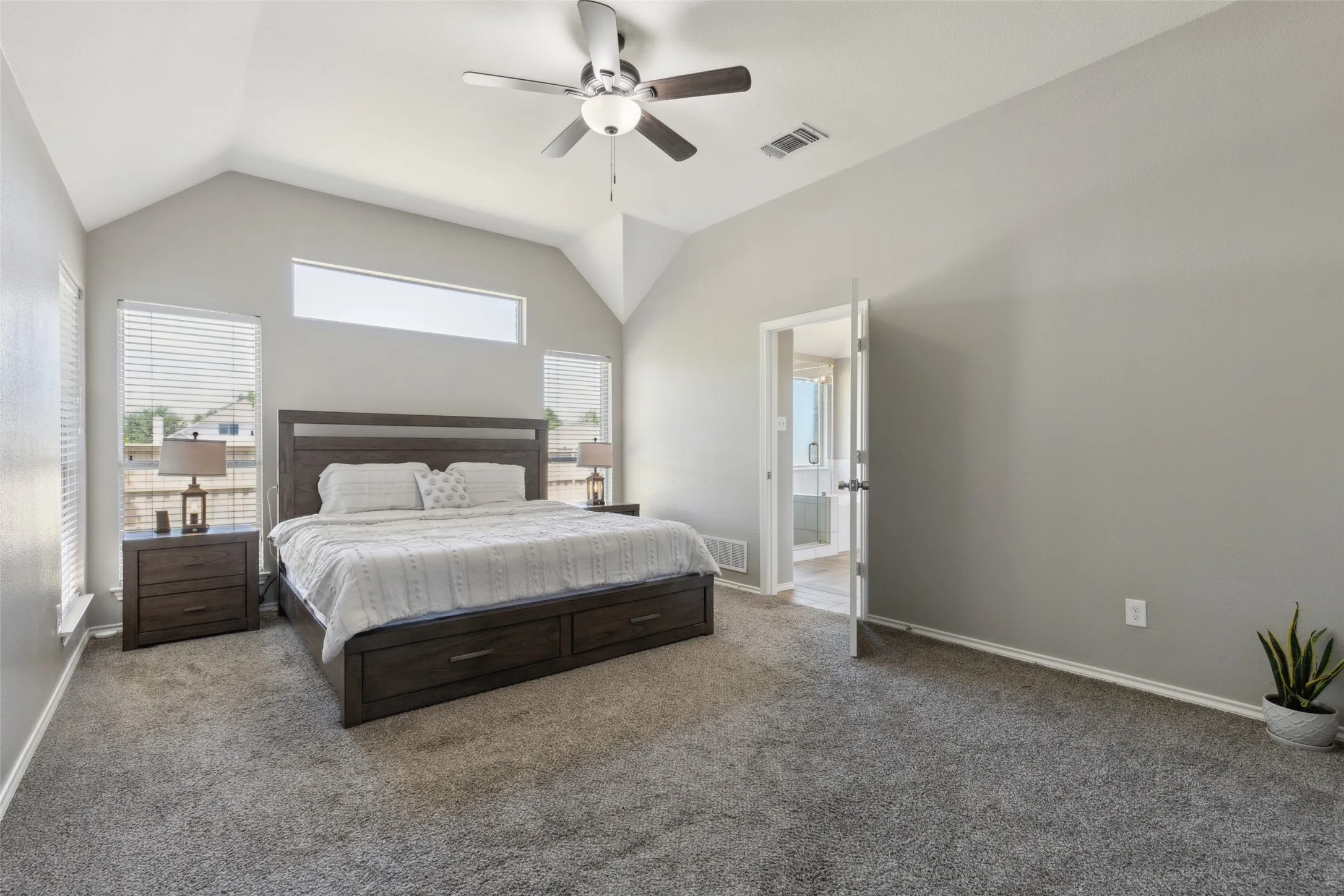 Single Family Residence For Sale in Collin County , 400 Sparrow Hawk, Mc Kinney, Texas 75072, 4 Bedrooms, 3 Bathrooms, 2 Garage spaces, 2,327 Sqft, built in 1998, Price $485,000, mls#21300244, Real Estate Agent in Mc Kinney, Homes For Sale in Collin county, Homes For Sale in Mc Kinney, Realtor in Mc Kinney Texas, Real Estate Brokerage Independent Realty Texas, Luminita Cordes Realtor