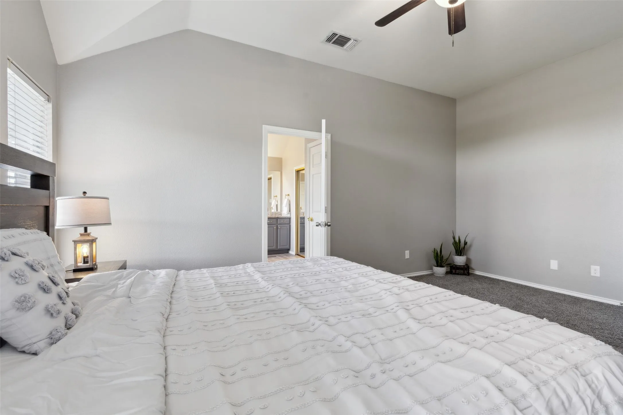 Single Family Residence For Sale in Collin County , 400 Sparrow Hawk, Mc Kinney, Texas 75072, 4 Bedrooms, 3 Bathrooms, 2 Garage spaces, 2,327 Sqft, built in 1998, Price $485,000, mls#21300244, Real Estate Agent in Mc Kinney, Homes For Sale in Collin county, Homes For Sale in Mc Kinney, Realtor in Mc Kinney Texas, Real Estate Brokerage Independent Realty Texas, Luminita Cordes Realtor