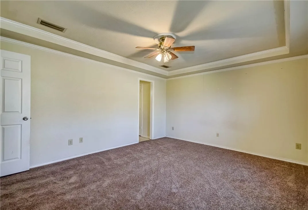 Duplex For Rent in Collin County , 1104 Wimbledon Lane, Plano, Texas 75075, 3 Bedroom, 2 Bathroom, 2 Garage spaces, 1,714 Sqft, built in 1984, mls#21305740, Real Estate Agent in Plano, Homes For Rent in Collin county, Homes For Rent in Plano, Realtor in Plano Texas, Real Estate Brokerage Independent Realty Texas, Luminita Cordes Realtor