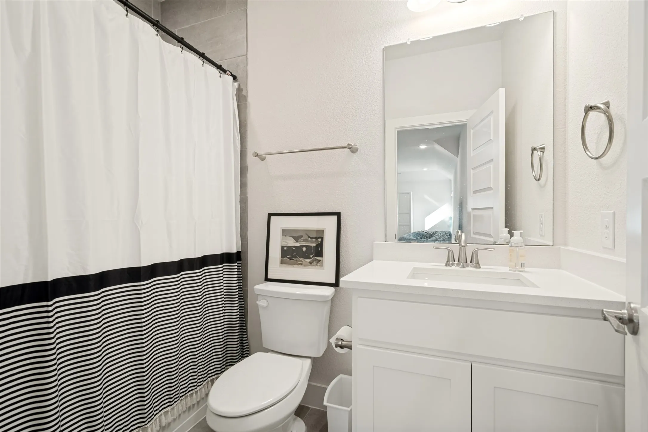 Single Family Residence For Sale in Collin County , 1025 Sugar Bars Drive, Lucas, Texas 75002, 4 Bedroom, 4 Bathroom, 3 Garage spaces, 3,443 Sqft, built in 2021, mls#21301776, Real Estate Agent in Lucas, Homes For Sale in Collin county, Homes For Sale in Lucas, Realtor in Lucas Texas, Real Estate Brokerage Independent Realty Texas, Luminita Cordes Realtor