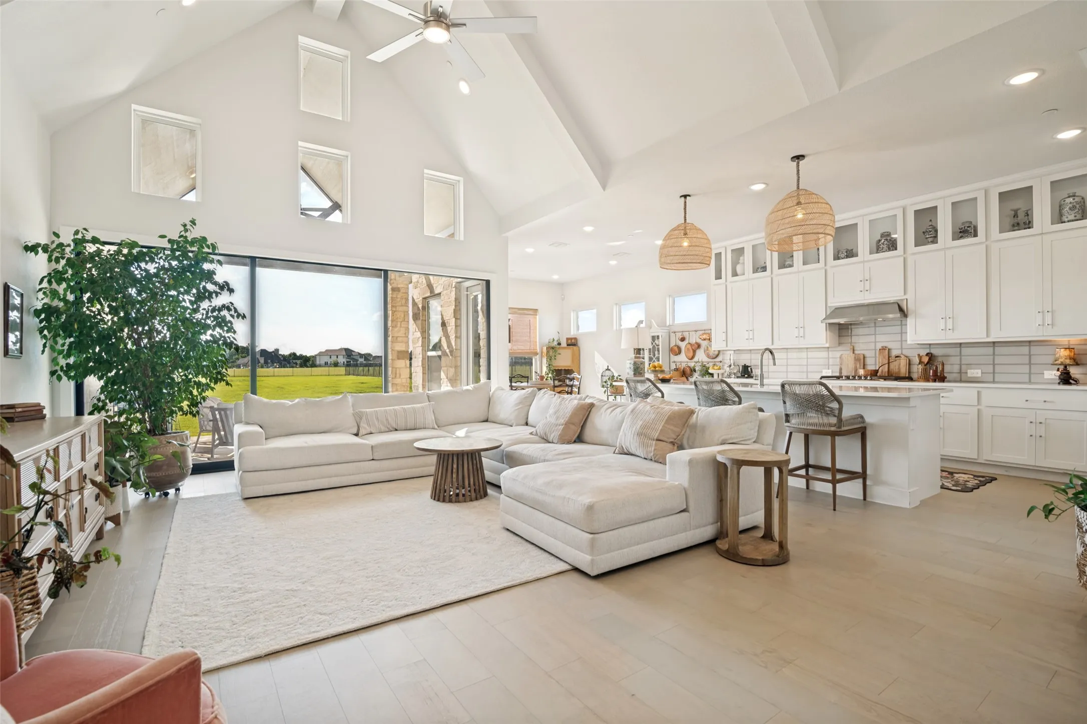 Single Family Residence For Sale in Collin County , 1025 Sugar Bars Drive, Lucas, Texas 75002, 4 Bedroom, 4 Bathroom, 3 Garage spaces, 3,443 Sqft, built in 2021, mls#21301776, Real Estate Agent in Lucas, Homes For Sale in Collin county, Homes For Sale in Lucas, Realtor in Lucas Texas, Real Estate Brokerage Independent Realty Texas, Luminita Cordes Realtor