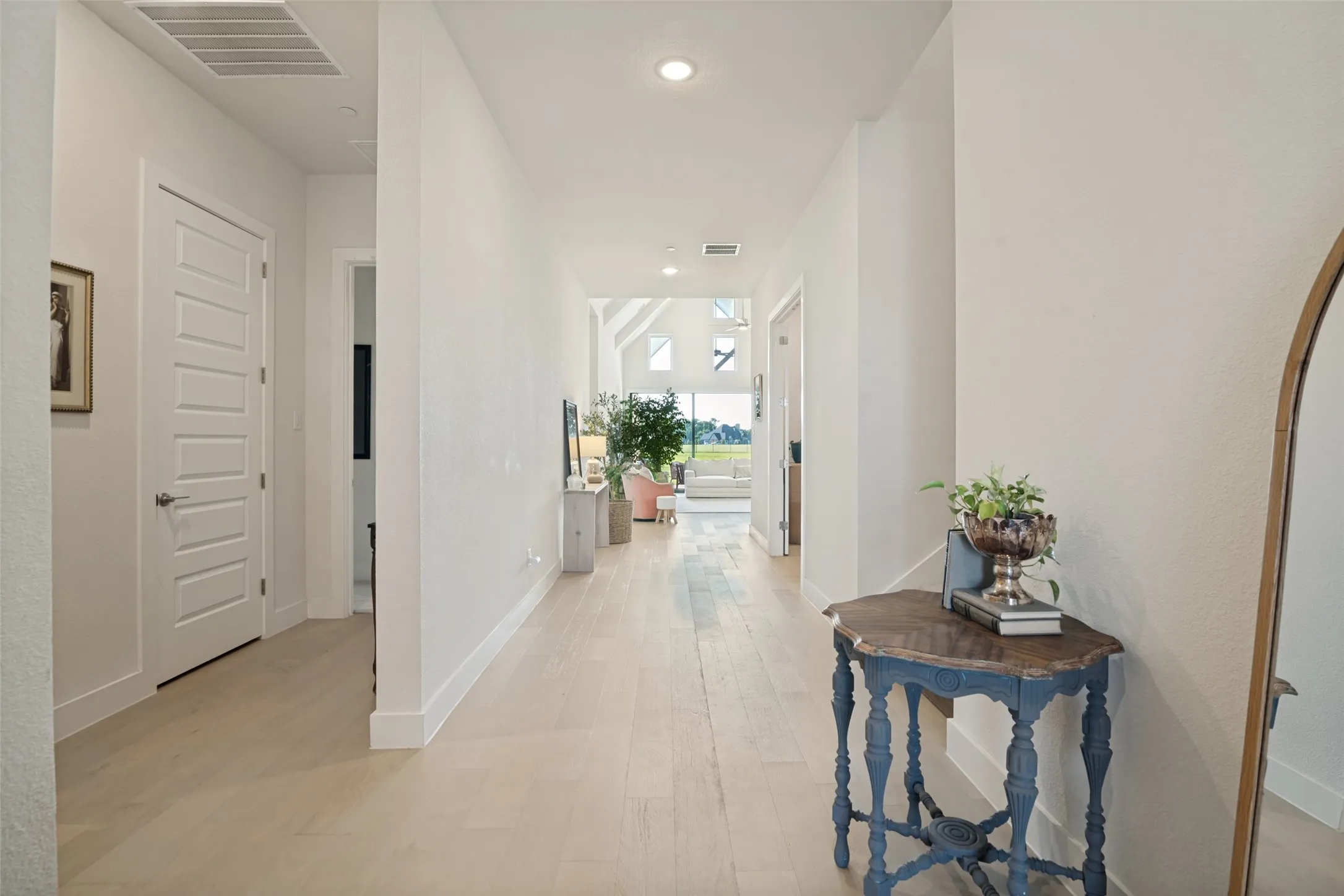 Single Family Residence For Sale in Collin County , 1025 Sugar Bars Drive, Lucas, Texas 75002, 4 Bedroom, 4 Bathroom, 3 Garage spaces, 3,443 Sqft, built in 2021, mls#21301776, Real Estate Agent in Lucas, Homes For Sale in Collin county, Homes For Sale in Lucas, Realtor in Lucas Texas, Real Estate Brokerage Independent Realty Texas, Luminita Cordes Realtor