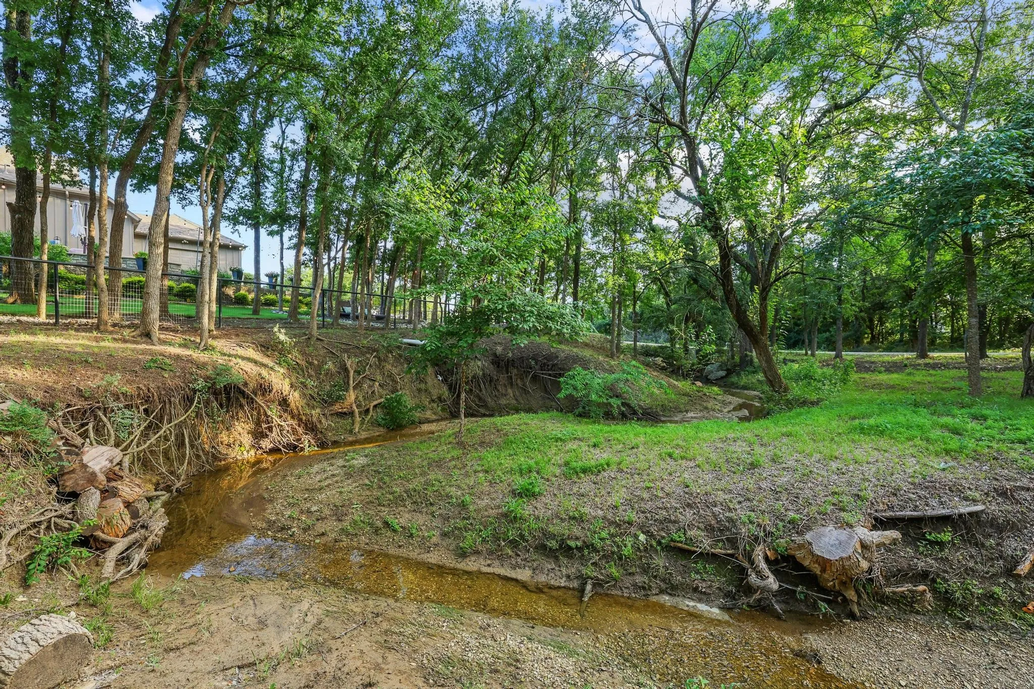 Single Family Residence For Sale in Grayson County , 1317 Hunt Road, Gunter, Texas 75058, 4 Bedroom, 4 Bathroom, 3 Garage spaces, 3,650 Sqft, built in 2022, mls#21305982, Real Estate Agent in Gunter, Homes For Sale in Grayson county, Homes For Sale in Gunter, Realtor in Gunter Texas, Real Estate Brokerage Independent Realty Texas, Luminita Cordes Realtor