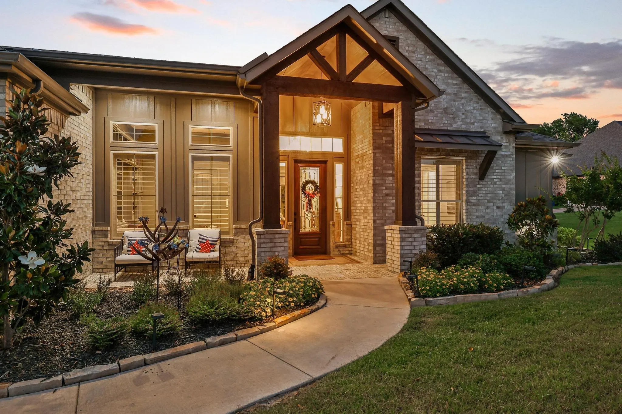 Single Family Residence For Sale in Grayson County , 1317 Hunt Road, Gunter, Texas 75058, 4 Bedroom, 4 Bathroom, 3 Garage spaces, 3,650 Sqft, built in 2022, mls#21305982, Real Estate Agent in Gunter, Homes For Sale in Grayson county, Homes For Sale in Gunter, Realtor in Gunter Texas, Real Estate Brokerage Independent Realty Texas, Luminita Cordes Realtor