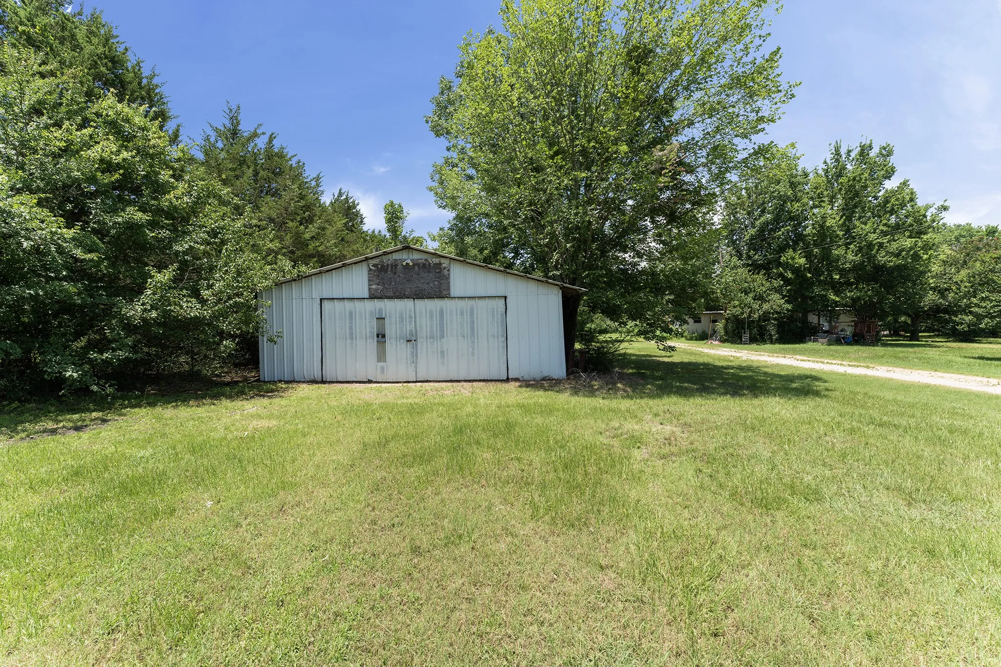 Manufactured Home For Sale in Van Zandt County , 356 Fm 751, Wills Point, Texas 75169, 3 Bedroom, 3 Bathroom, Garage spaces, 2,196 Sqft, built in 1998, mls#21307097, Real Estate Agent in Wills Point, Homes For Sale in Van Zandt county, Homes For Sale in Wills Point, Realtor in Wills Point Texas, Real Estate Brokerage Independent Realty Texas, Luminita Cordes Realtor