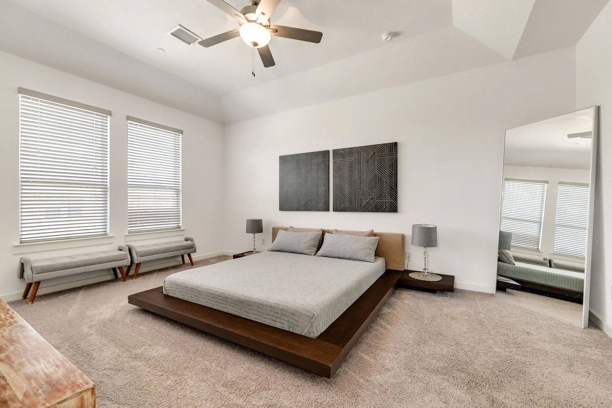 Townhouse For Sale in Collin County , 7210 Switchgrass Road, Frisco, Texas 75033, 3 Bedroom, 3 Bathroom, 2 Garage spaces, 2,132 Sqft, built in 2019, mls#21307142, Real Estate Agent in Frisco, Homes For Sale in Collin county, Homes For Sale in Frisco, Realtor in Frisco Texas, Real Estate Brokerage Independent Realty Texas, Luminita Cordes Realtor
