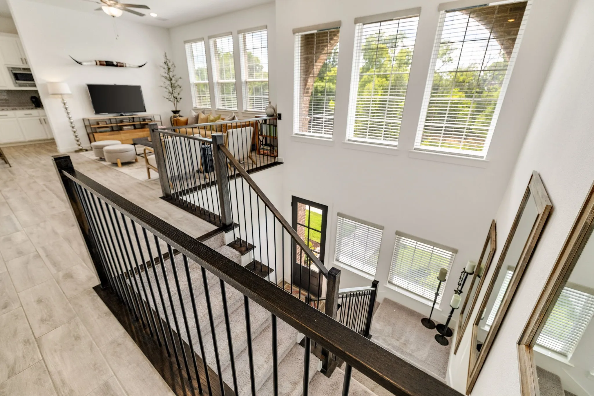 Townhouse For Sale in Collin County , 7210 Switchgrass Road, Frisco, Texas 75033, 3 Bedroom, 3 Bathroom, 2 Garage spaces, 2,132 Sqft, built in 2019, mls#21307142, Real Estate Agent in Frisco, Homes For Sale in Collin county, Homes For Sale in Frisco, Realtor in Frisco Texas, Real Estate Brokerage Independent Realty Texas, Luminita Cordes Realtor