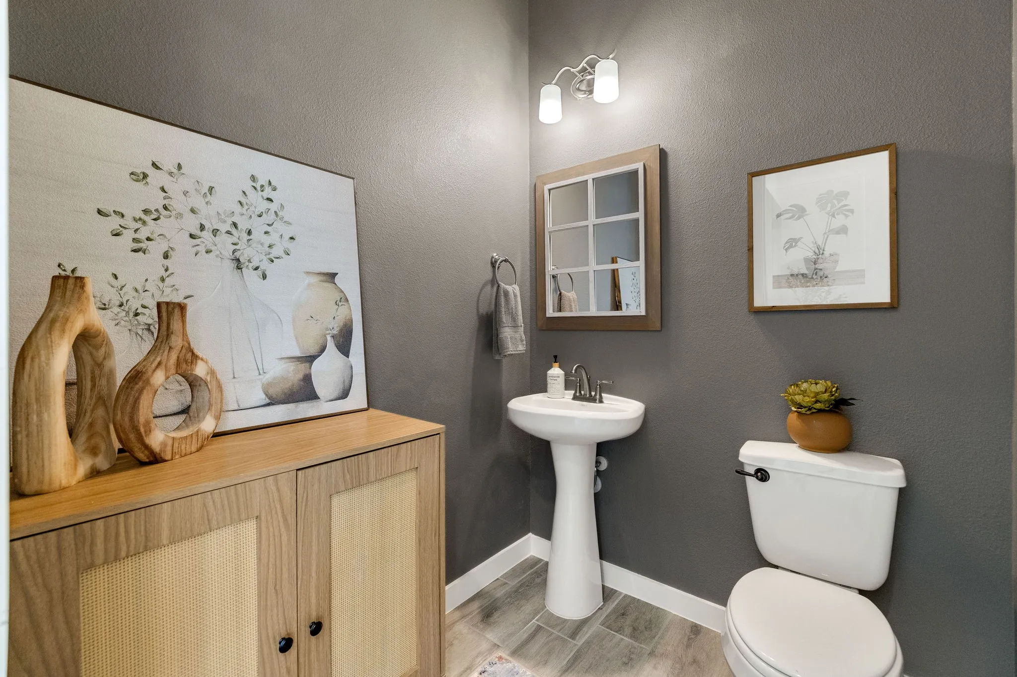 Townhouse For Sale in Collin County , 7210 Switchgrass Road, Frisco, Texas 75033, 3 Bedroom, 3 Bathroom, 2 Garage spaces, 2,132 Sqft, built in 2019, mls#21307142, Real Estate Agent in Frisco, Homes For Sale in Collin county, Homes For Sale in Frisco, Realtor in Frisco Texas, Real Estate Brokerage Independent Realty Texas, Luminita Cordes Realtor