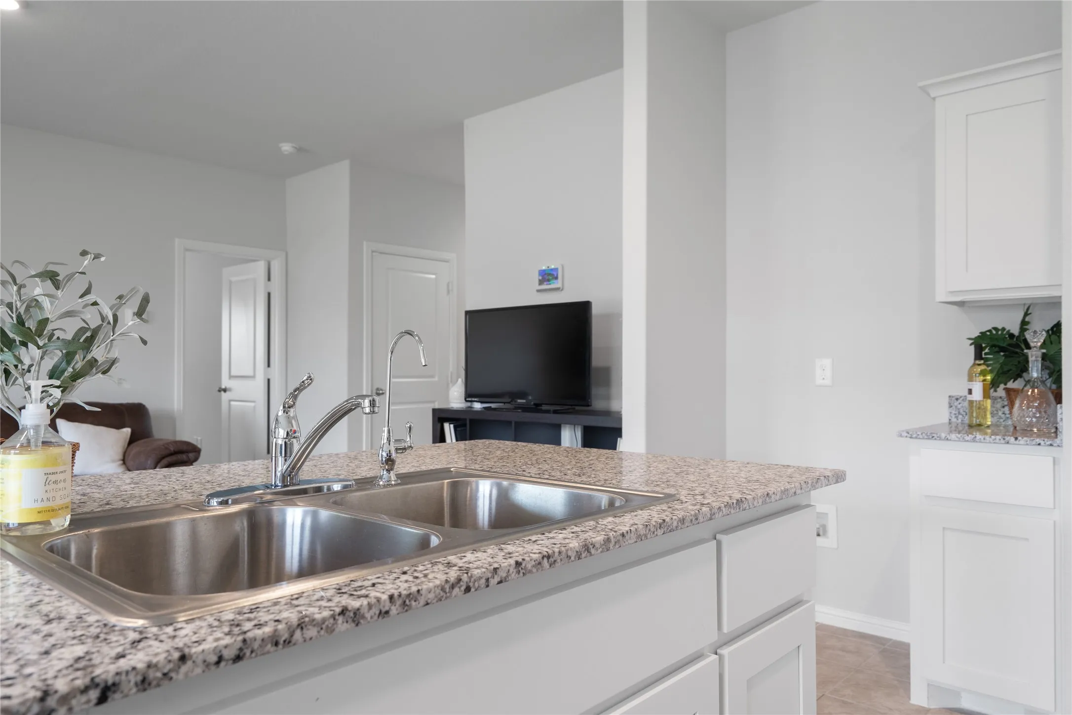 Single Family Residence For Sale in Denton County , 5901 Harvey Gap Lane, Denton, Texas 76226, 3 Bedroom, 2 Bathroom, 2 Garage spaces, 1,318 Sqft, built in 2023, mls#21305561, Real Estate Agent in Denton, Homes For Sale in Denton county, Homes For Sale in Denton, Realtor in Denton Texas, Real Estate Brokerage Independent Realty Texas, Luminita Cordes Realtor