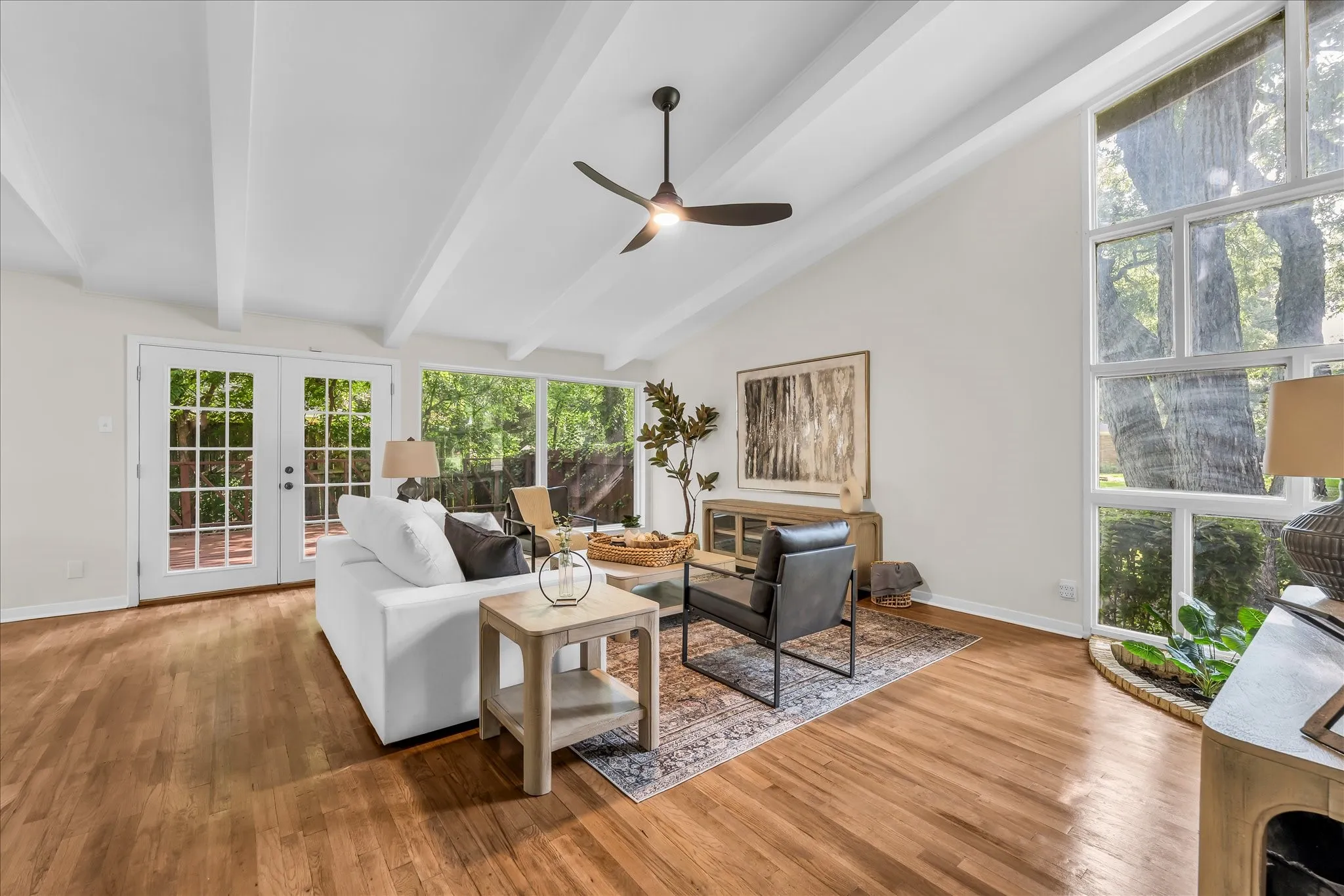 Single Family Residence For Sale in Mc Lennan County , 2500 N 42nd Street, Waco, Texas 76710, 3 Bedroom, 2 Bathroom, Garage spaces, 1,728 Sqft, built in 1956, mls#21306809, Real Estate Agent in Waco, Homes For Sale in Mc Lennan county, Homes For Sale in Waco, Realtor in Waco Texas, Real Estate Brokerage Independent Realty Texas, Luminita Cordes Realtor
