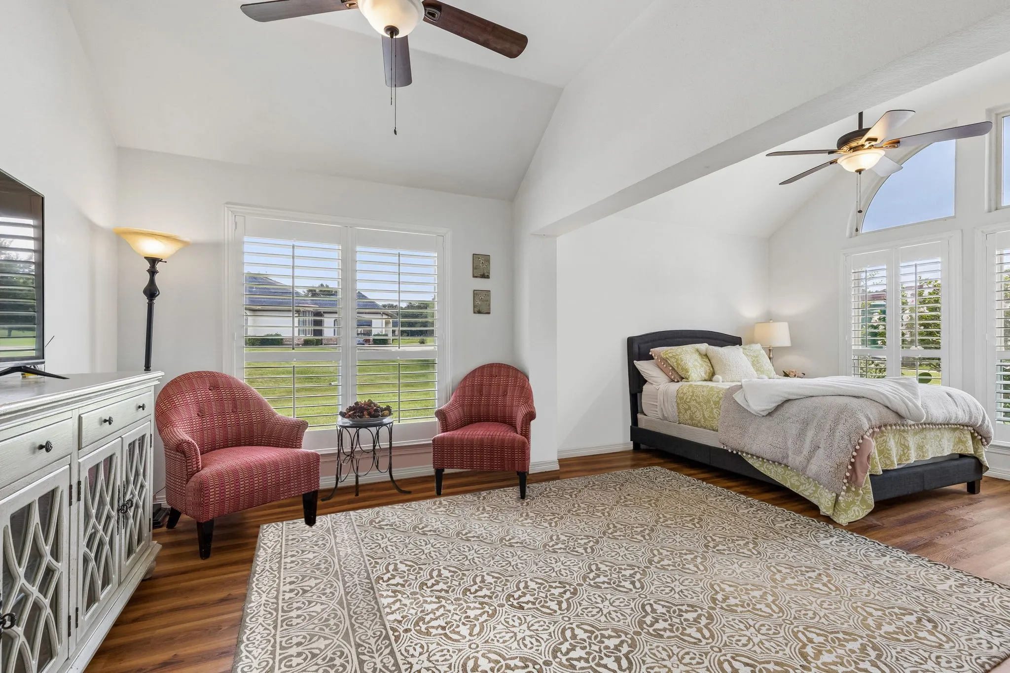 Single Family Residence For Sale in Dallas County , 2855 Sonterra Drive, Cedar Hill, Texas 75104, 4 Bedroom, 2 Bathroom, 2 Garage spaces, 2,162 Sqft, built in 1996, mls#21304608, Real Estate Agent in Cedar Hill, Homes For Sale in Dallas county, Homes For Sale in Cedar Hill, Realtor in Cedar Hill Texas, Real Estate Brokerage Independent Realty Texas, Luminita Cordes Realtor