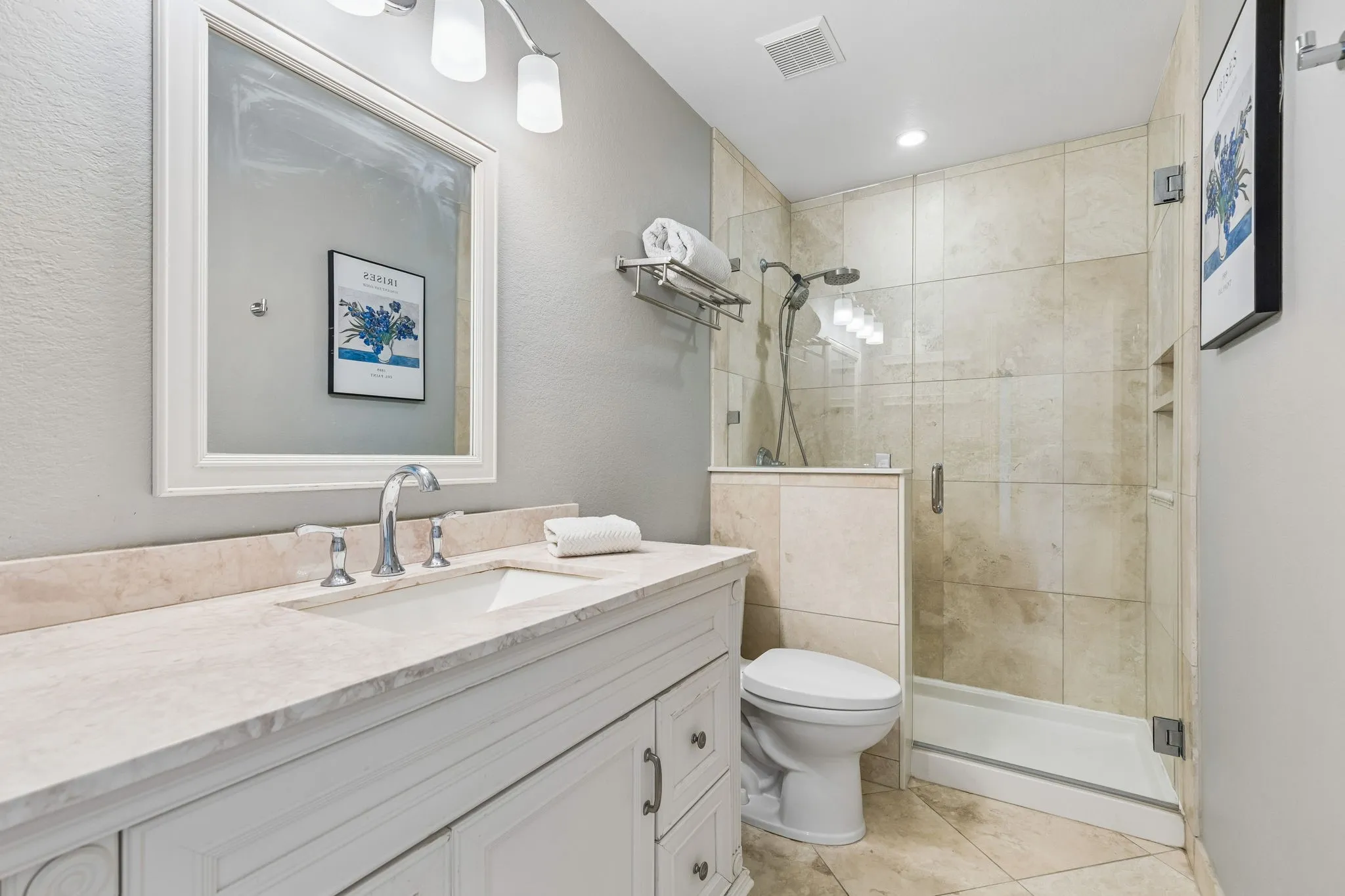 Single Family Residence For Sale in Dallas County , 2855 Sonterra Drive, Cedar Hill, Texas 75104, 4 Bedroom, 2 Bathroom, 2 Garage spaces, 2,162 Sqft, built in 1996, mls#21304608, Real Estate Agent in Cedar Hill, Homes For Sale in Dallas county, Homes For Sale in Cedar Hill, Realtor in Cedar Hill Texas, Real Estate Brokerage Independent Realty Texas, Luminita Cordes Realtor