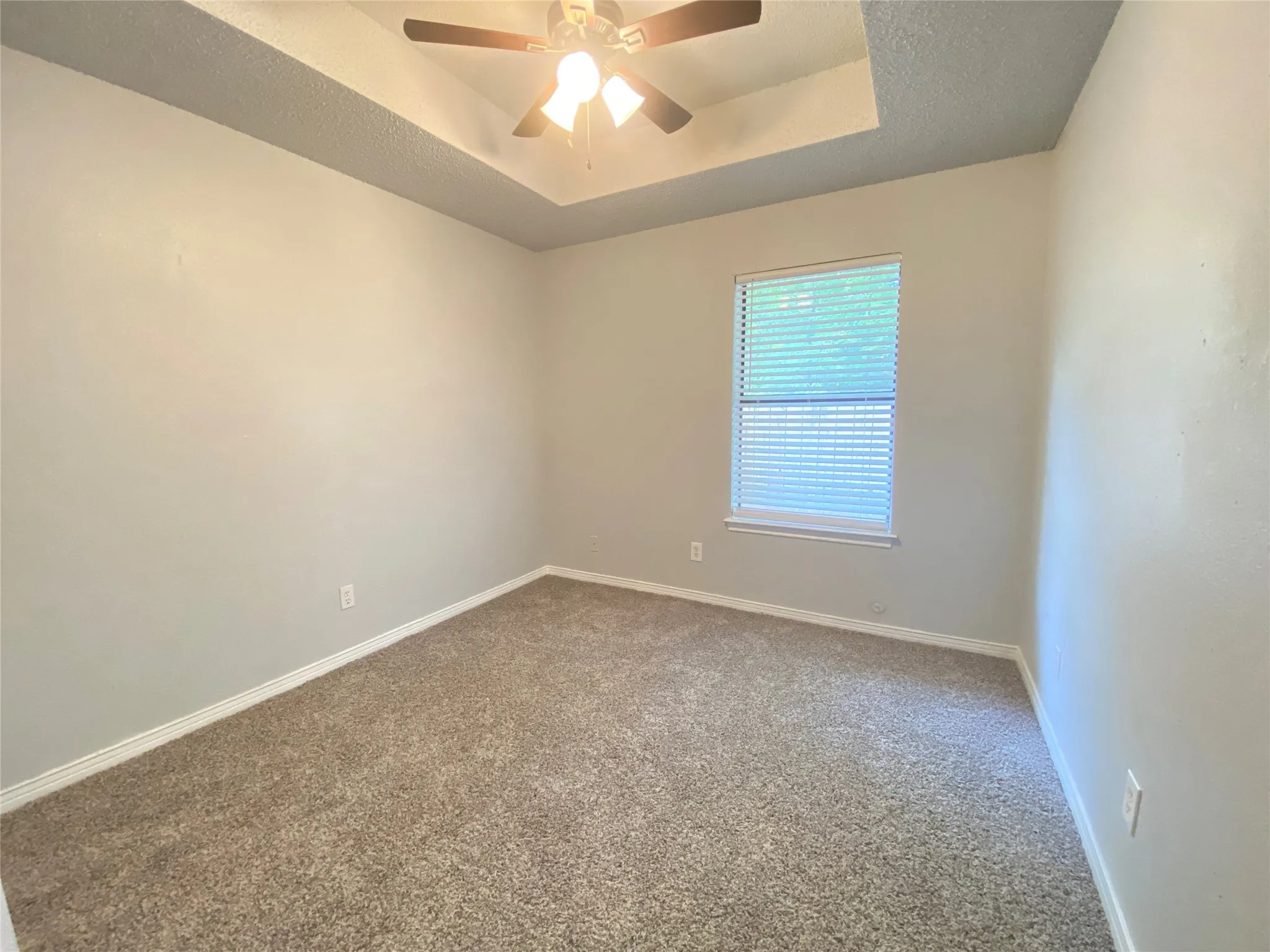 Single Family Residence For Rent in Tarrant County , 4131 Crossgate Court, Arlington, Texas 76016, 3 Bedroom, 2 Bathroom, 2 Garage spaces, 1,845 Sqft, built in 1985, mls#21306696, Real Estate Agent in Arlington, Homes For Rent in Tarrant county, Homes For Rent in Arlington, Realtor in Arlington Texas, Real Estate Brokerage Independent Realty Texas, Luminita Cordes Realtor
