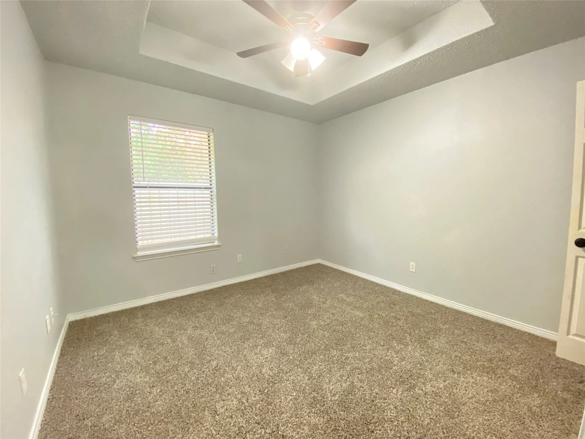 Single Family Residence For Rent in Tarrant County , 4131 Crossgate Court, Arlington, Texas 76016, 3 Bedroom, 2 Bathroom, 2 Garage spaces, 1,845 Sqft, built in 1985, mls#21306696, Real Estate Agent in Arlington, Homes For Rent in Tarrant county, Homes For Rent in Arlington, Realtor in Arlington Texas, Real Estate Brokerage Independent Realty Texas, Luminita Cordes Realtor