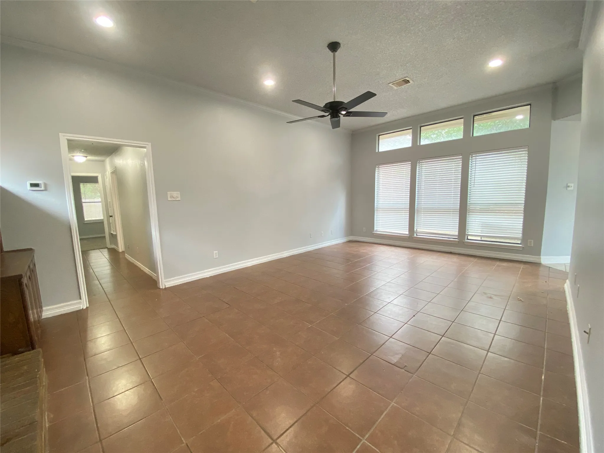 Single Family Residence For Rent in Tarrant County , 4131 Crossgate Court, Arlington, Texas 76016, 3 Bedroom, 2 Bathroom, 2 Garage spaces, 1,845 Sqft, built in 1985, mls#21306696, Real Estate Agent in Arlington, Homes For Rent in Tarrant county, Homes For Rent in Arlington, Realtor in Arlington Texas, Real Estate Brokerage Independent Realty Texas, Luminita Cordes Realtor