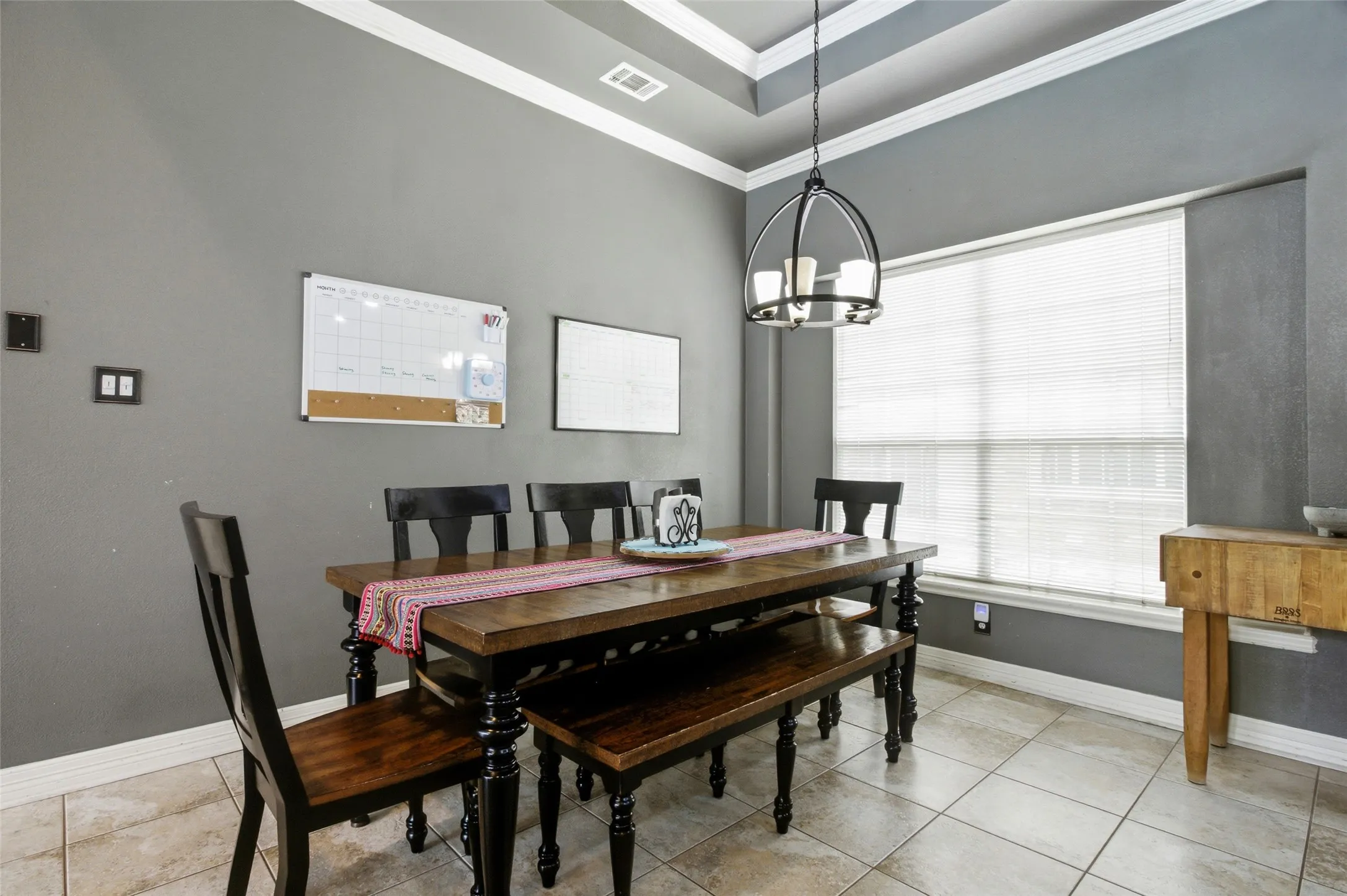 Single Family Residence For Sale in Dallas County , 512 Wellington Road, Coppell, Texas 75019, 4 Bedroom, 3 Bathroom, 2 Garage spaces, 2,486 Sqft, built in 1994, mls#21307134, Real Estate Agent in Coppell, Homes For Sale in Dallas county, Homes For Sale in Coppell, Realtor in Coppell Texas, Real Estate Brokerage Independent Realty Texas, Luminita Cordes Realtor