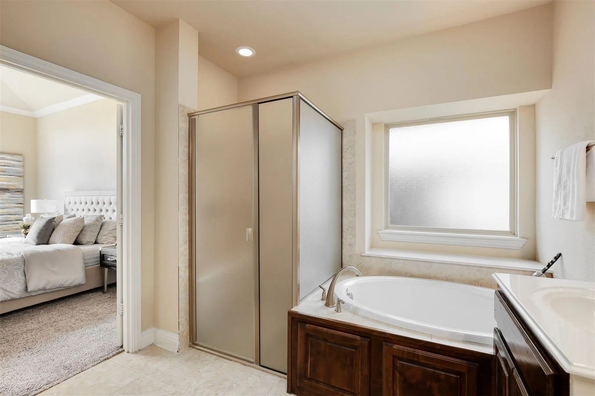 Single Family Residence For Rent in Denton County , 1087 Sahallee Drive, Frisco, Texas 75033, 5 Bedroom, 4 Bathroom, 2 Garage spaces, 3,450 Sqft, built in 2013, mls#21307195, Real Estate Agent in Frisco, Homes For Rent in Denton county, Homes For Rent in Frisco, Realtor in Frisco Texas, Real Estate Brokerage Independent Realty Texas, Luminita Cordes Realtor