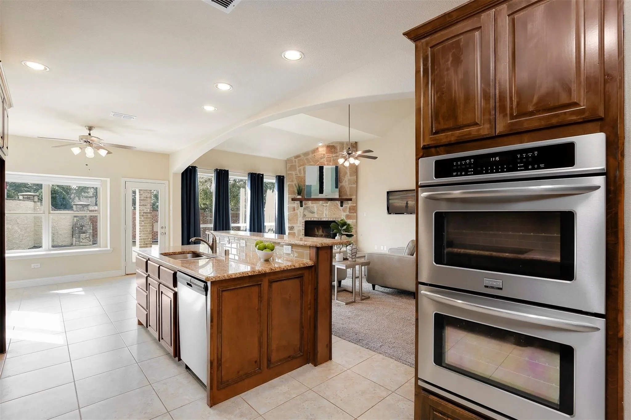 Single Family Residence For Rent in Denton County , 1087 Sahallee Drive, Frisco, Texas 75033, 5 Bedroom, 4 Bathroom, 2 Garage spaces, 3,450 Sqft, built in 2013, mls#21307195, Real Estate Agent in Frisco, Homes For Rent in Denton county, Homes For Rent in Frisco, Realtor in Frisco Texas, Real Estate Brokerage Independent Realty Texas, Luminita Cordes Realtor