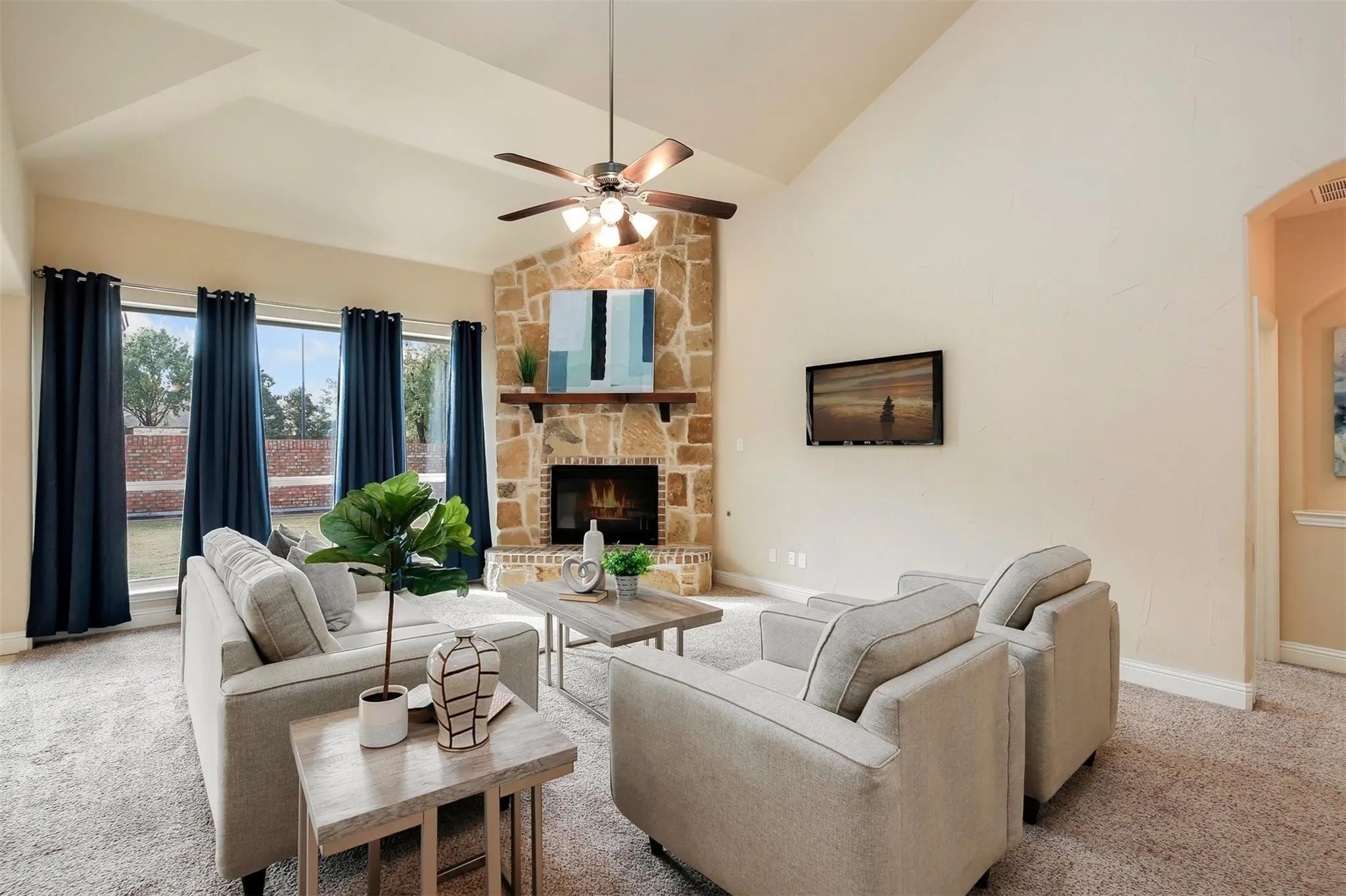 Single Family Residence For Rent in Denton County , 1087 Sahallee Drive, Frisco, Texas 75033, 5 Bedroom, 4 Bathroom, 2 Garage spaces, 3,450 Sqft, built in 2013, mls#21307195, Real Estate Agent in Frisco, Homes For Rent in Denton county, Homes For Rent in Frisco, Realtor in Frisco Texas, Real Estate Brokerage Independent Realty Texas, Luminita Cordes Realtor