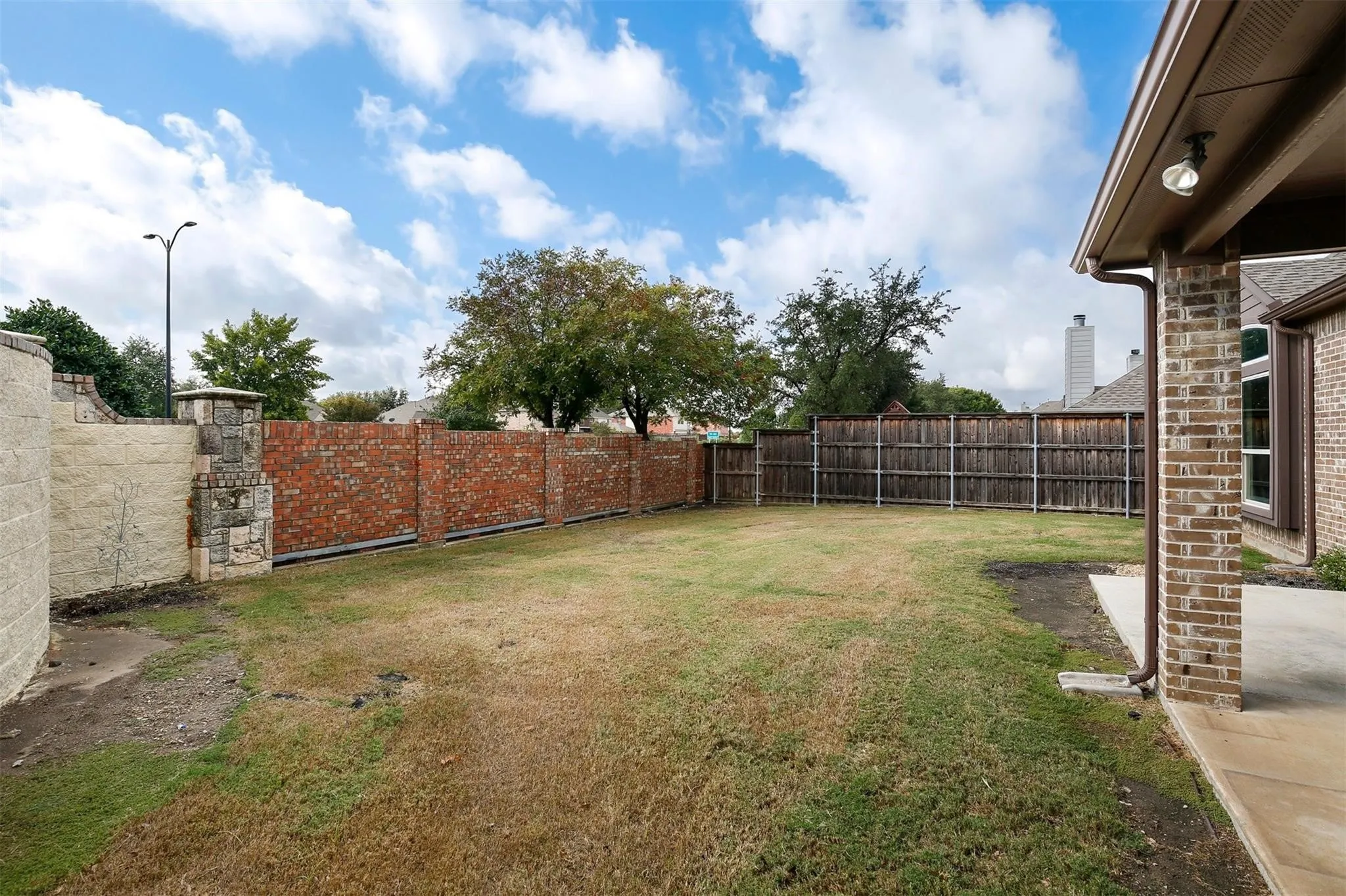 Single Family Residence For Rent in Denton County , 1087 Sahallee Drive, Frisco, Texas 75033, 5 Bedroom, 4 Bathroom, 2 Garage spaces, 3,450 Sqft, built in 2013, mls#21307195, Real Estate Agent in Frisco, Homes For Rent in Denton county, Homes For Rent in Frisco, Realtor in Frisco Texas, Real Estate Brokerage Independent Realty Texas, Luminita Cordes Realtor