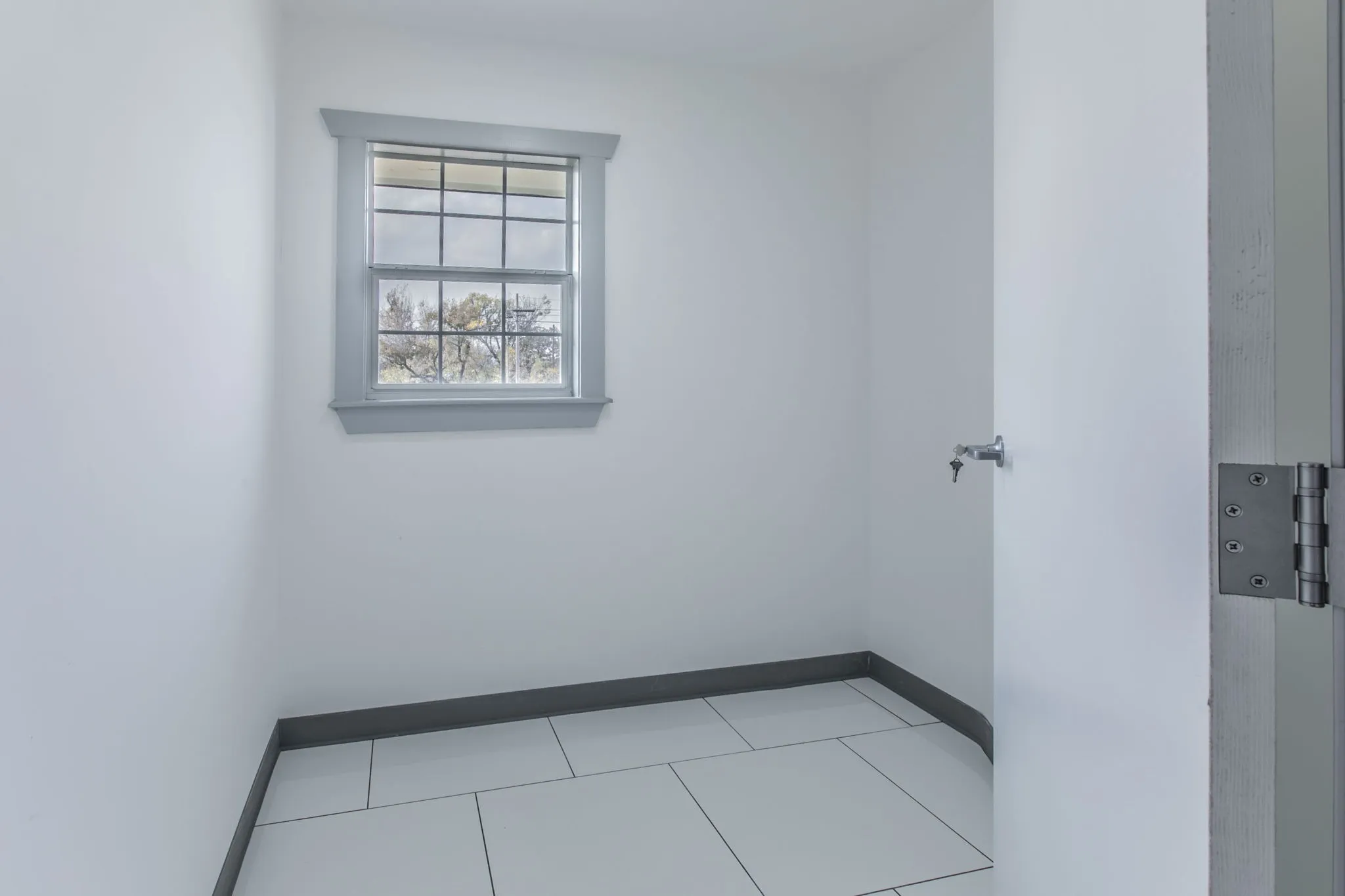 Office For Rent in Wise County , 904 13th Street, Bridgeport, Texas 76426, 0, 0, Garage spaces, 0 Sqft, built in 1950, mls#21307197, Real Estate Agent in Bridgeport, Homes For Rent in Wise county, Homes For Rent in Bridgeport, Realtor in Bridgeport Texas, Real Estate Brokerage Independent Realty Texas, Luminita Cordes Realtor