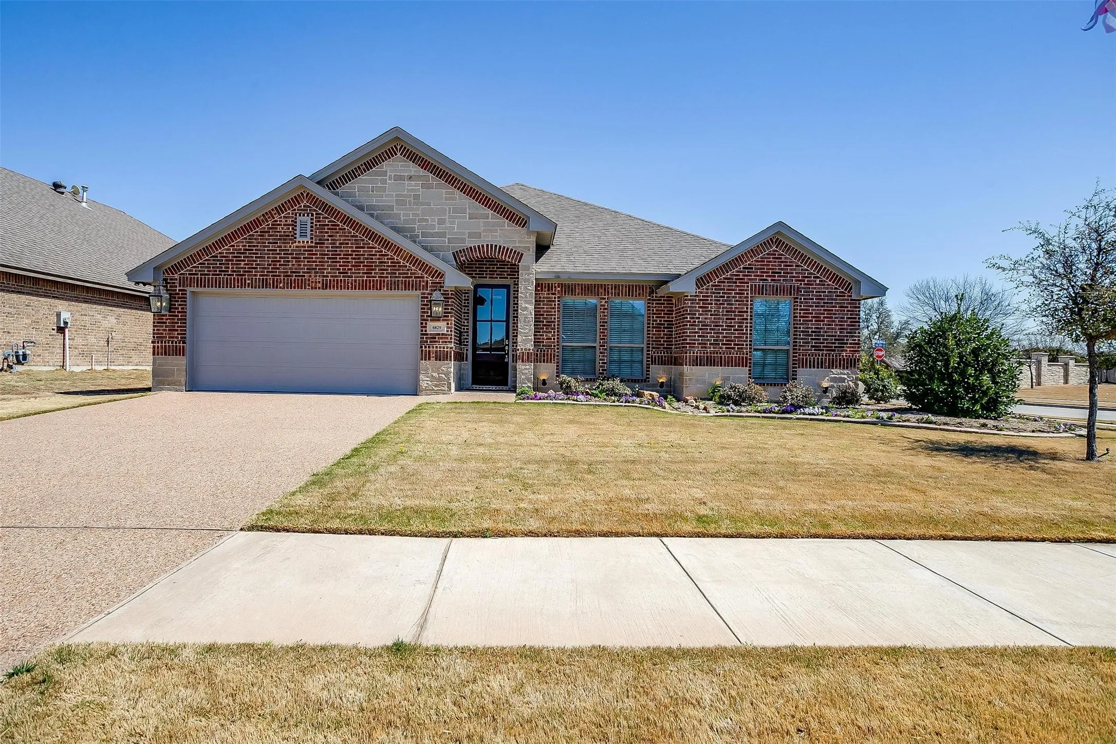 Single Family Residence For Sale in Tarrant County , 6829 Canyon Rock, Benbrook, Texas 76126, 4 Bedrooms, 2 Bathrooms, 2 Garage spaces, 2,344 Sqft, built in 2021, Price $549,000, mls#21307199, Real Estate Agent in Benbrook, Homes For Sale in Tarrant county, Homes For Sale in Benbrook, Realtor in Benbrook Texas, Real Estate Brokerage Independent Realty Texas, Luminita Cordes Realtor