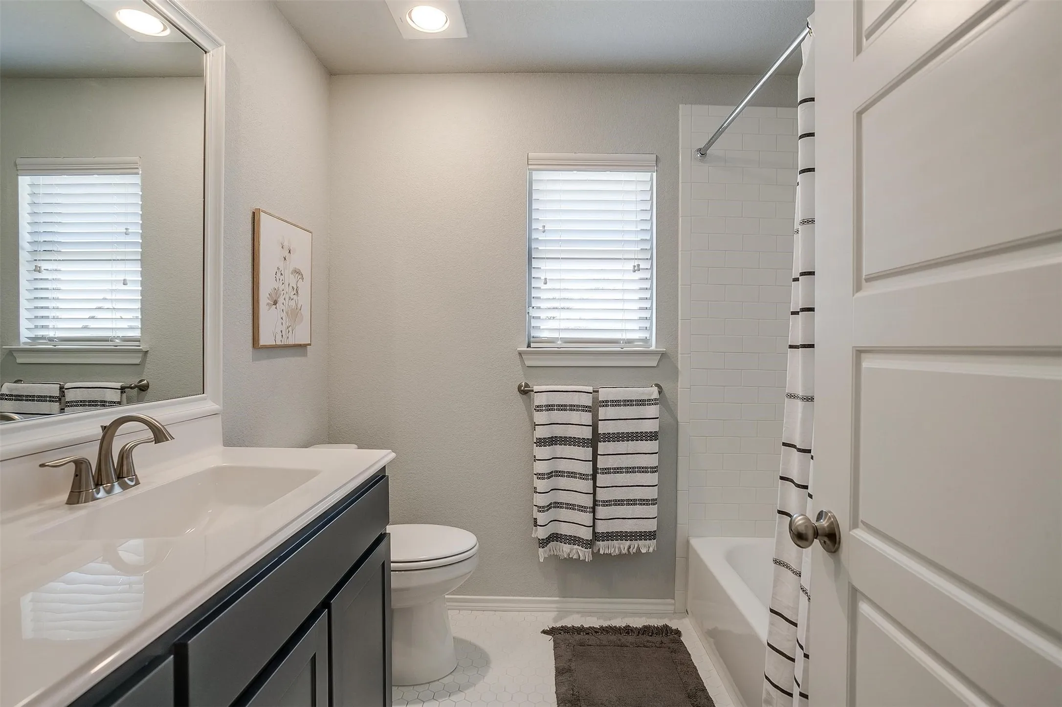 Single Family Residence For Sale in Tarrant County , 6829 Canyon Rock, Benbrook, Texas 76126, 4 Bedrooms, 2 Bathrooms, 2 Garage spaces, 2,344 Sqft, built in 2021, Price $549,000, mls#21307199, Real Estate Agent in Benbrook, Homes For Sale in Tarrant county, Homes For Sale in Benbrook, Realtor in Benbrook Texas, Real Estate Brokerage Independent Realty Texas, Luminita Cordes Realtor