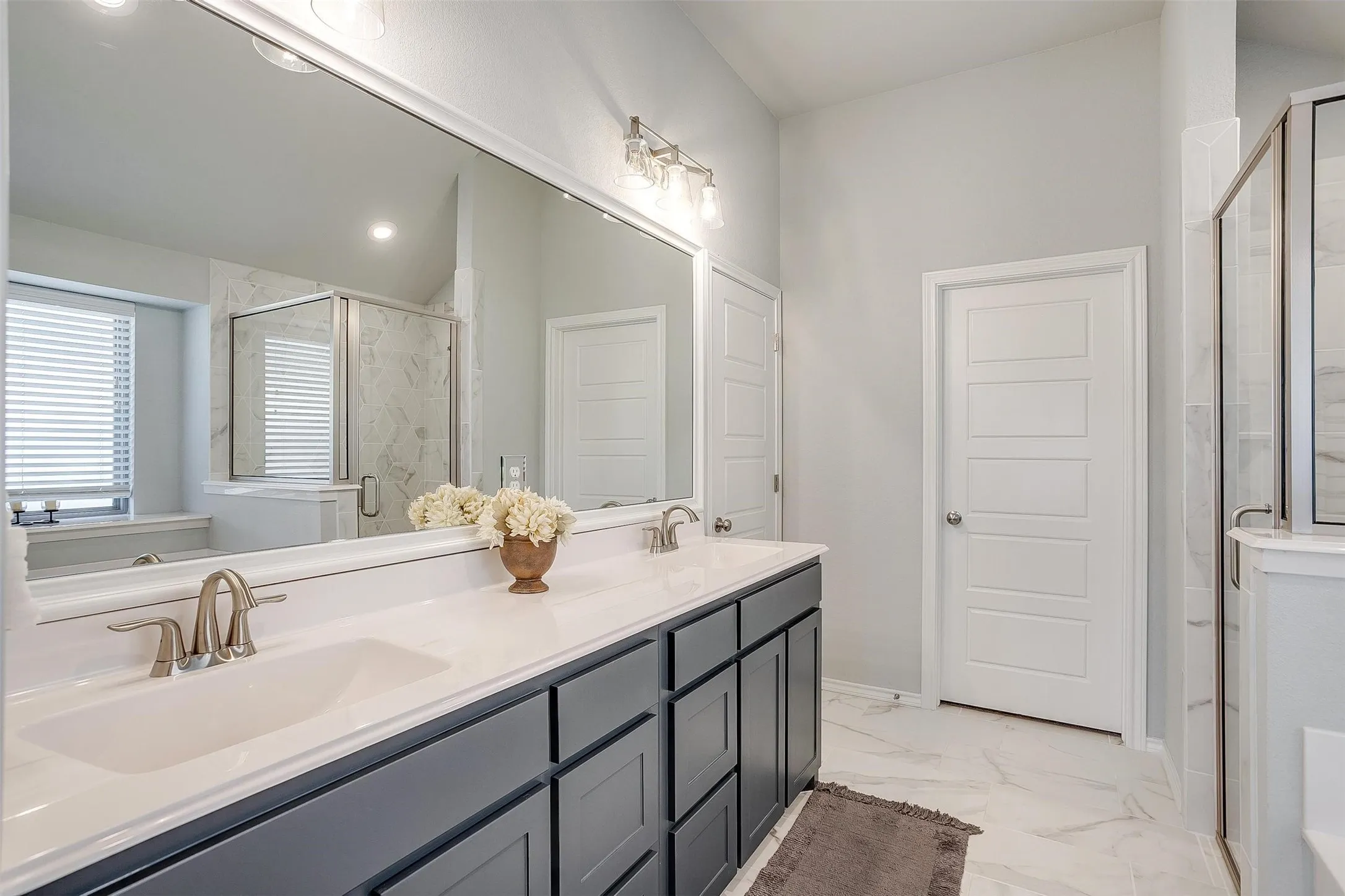 Single Family Residence For Sale in Tarrant County , 6829 Canyon Rock, Benbrook, Texas 76126, 4 Bedrooms, 2 Bathrooms, 2 Garage spaces, 2,344 Sqft, built in 2021, Price $549,000, mls#21307199, Real Estate Agent in Benbrook, Homes For Sale in Tarrant county, Homes For Sale in Benbrook, Realtor in Benbrook Texas, Real Estate Brokerage Independent Realty Texas, Luminita Cordes Realtor