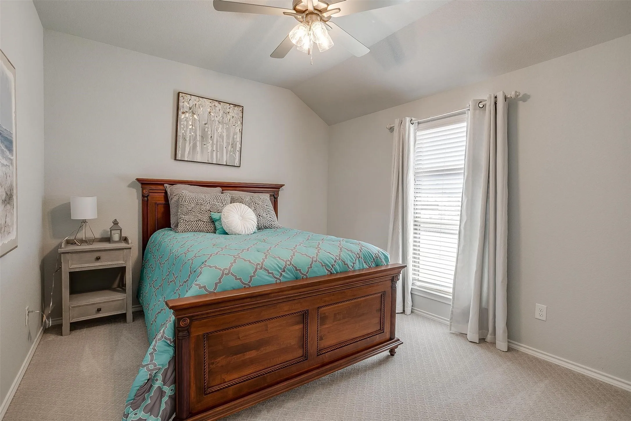 Single Family Residence For Sale in Tarrant County , 6829 Canyon Rock, Benbrook, Texas 76126, 4 Bedrooms, 2 Bathrooms, 2 Garage spaces, 2,344 Sqft, built in 2021, Price $549,000, mls#21307199, Real Estate Agent in Benbrook, Homes For Sale in Tarrant county, Homes For Sale in Benbrook, Realtor in Benbrook Texas, Real Estate Brokerage Independent Realty Texas, Luminita Cordes Realtor