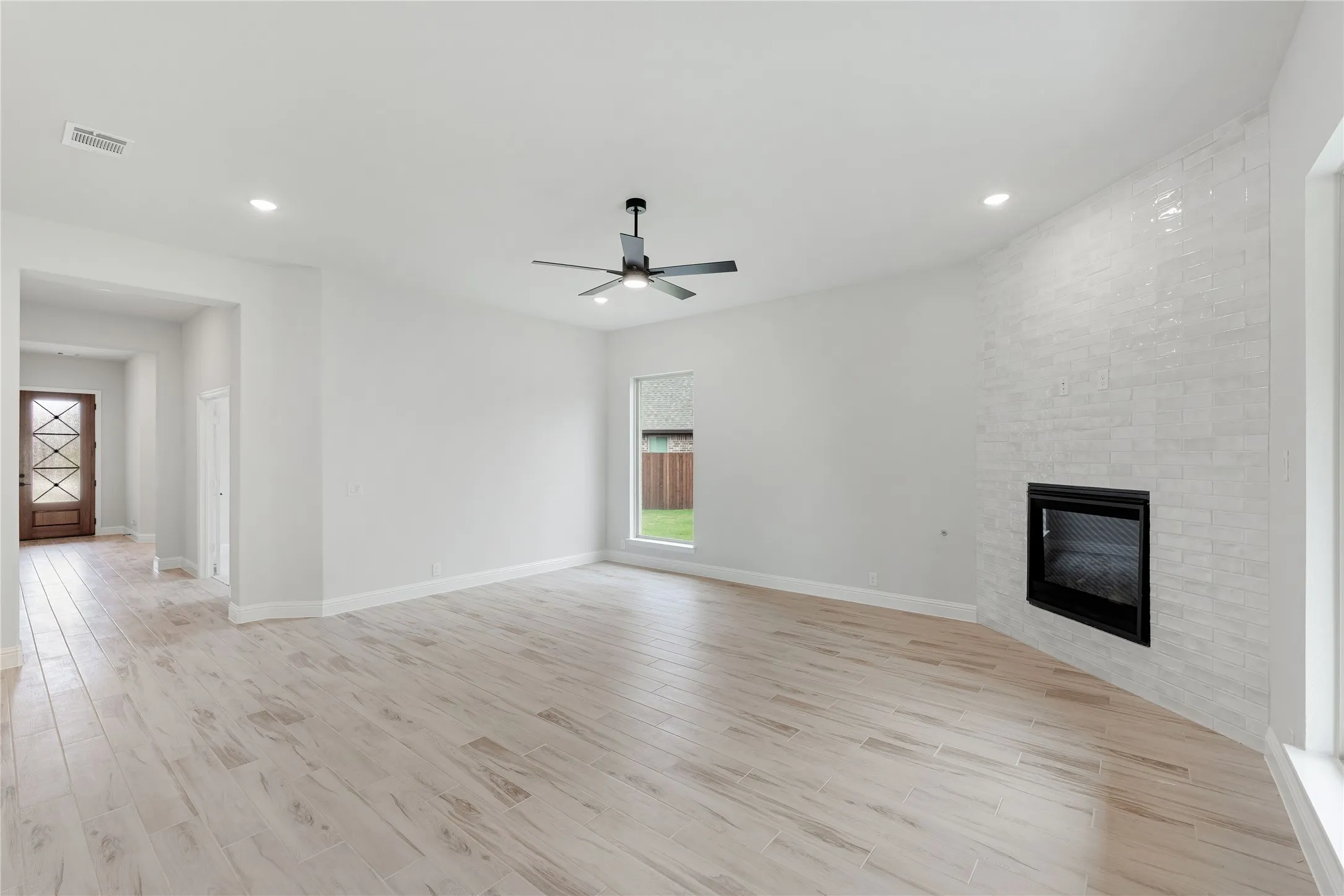 Single Family Residence For Sale in Ellis County , 1044 Quincy Drive, Red Oak, Texas 75154, 3 Bedroom, 3 Bathroom, 2 Garage spaces, 2,527 Sqft, built in 2026, mls#21307216, Real Estate Agent in Red Oak, Homes For Sale in Ellis county, Homes For Sale in Red Oak, Realtor in Red Oak Texas, Real Estate Brokerage Independent Realty Texas, Luminita Cordes Realtor