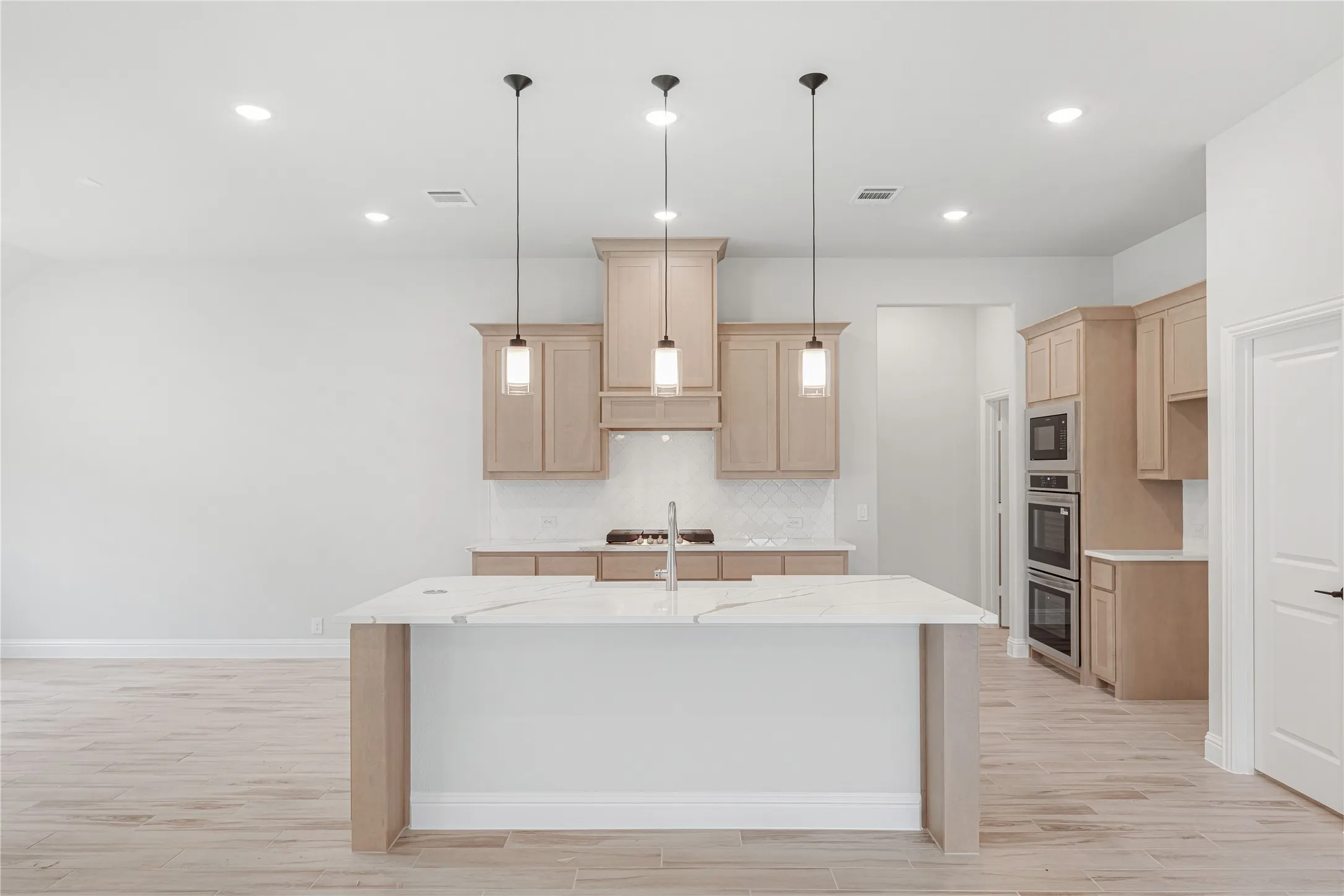 Single Family Residence For Sale in Ellis County , 1044 Quincy Drive, Red Oak, Texas 75154, 3 Bedroom, 3 Bathroom, 2 Garage spaces, 2,527 Sqft, built in 2026, mls#21307216, Real Estate Agent in Red Oak, Homes For Sale in Ellis county, Homes For Sale in Red Oak, Realtor in Red Oak Texas, Real Estate Brokerage Independent Realty Texas, Luminita Cordes Realtor