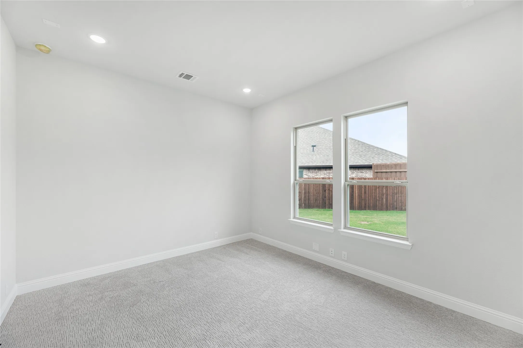 Single Family Residence For Sale in Ellis County , 1044 Quincy Drive, Red Oak, Texas 75154, 3 Bedroom, 3 Bathroom, 2 Garage spaces, 2,527 Sqft, built in 2026, mls#21307216, Real Estate Agent in Red Oak, Homes For Sale in Ellis county, Homes For Sale in Red Oak, Realtor in Red Oak Texas, Real Estate Brokerage Independent Realty Texas, Luminita Cordes Realtor