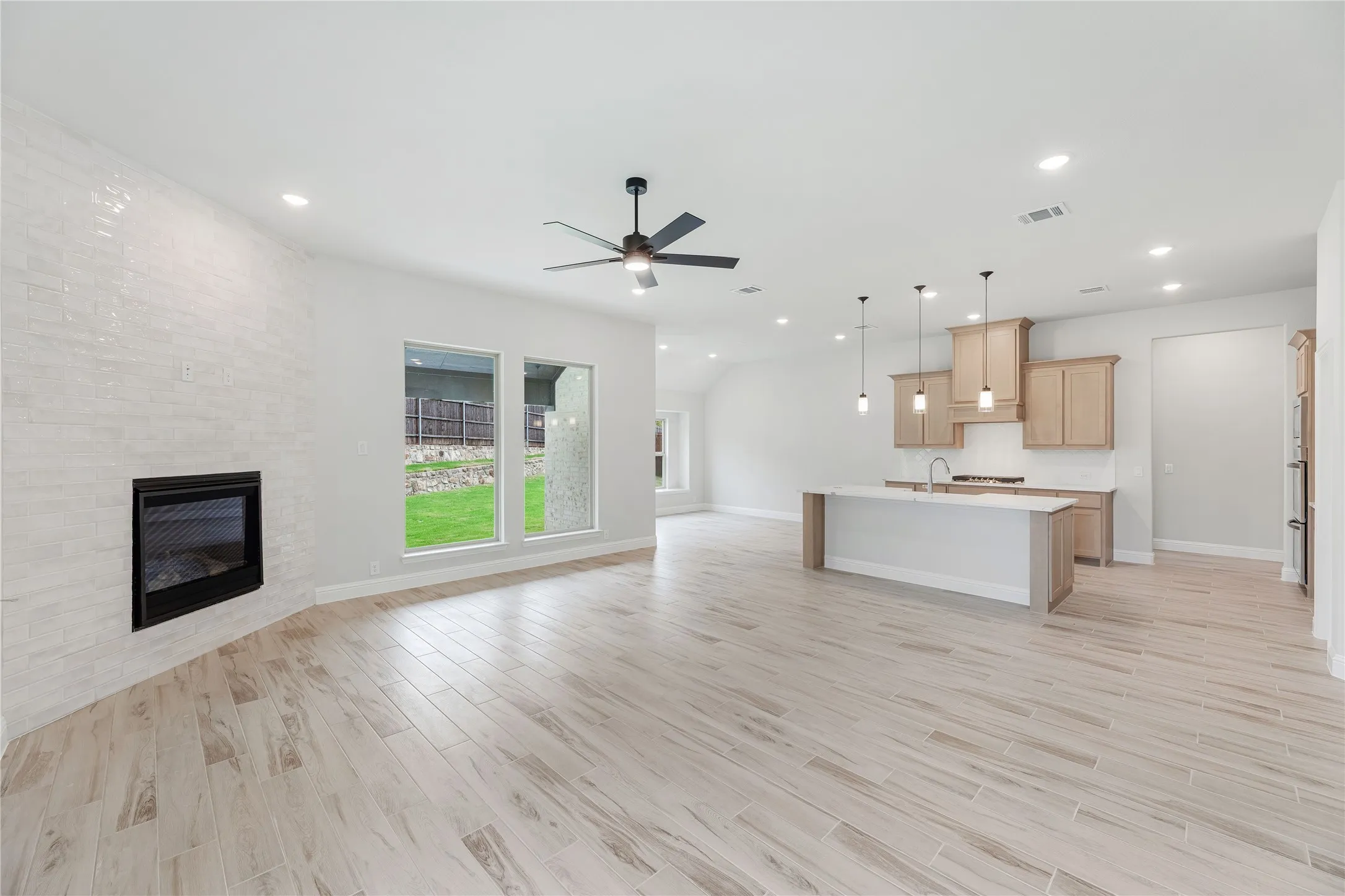 Single Family Residence For Sale in Ellis County , 1044 Quincy Drive, Red Oak, Texas 75154, 3 Bedroom, 3 Bathroom, 2 Garage spaces, 2,527 Sqft, built in 2026, mls#21307216, Real Estate Agent in Red Oak, Homes For Sale in Ellis county, Homes For Sale in Red Oak, Realtor in Red Oak Texas, Real Estate Brokerage Independent Realty Texas, Luminita Cordes Realtor
