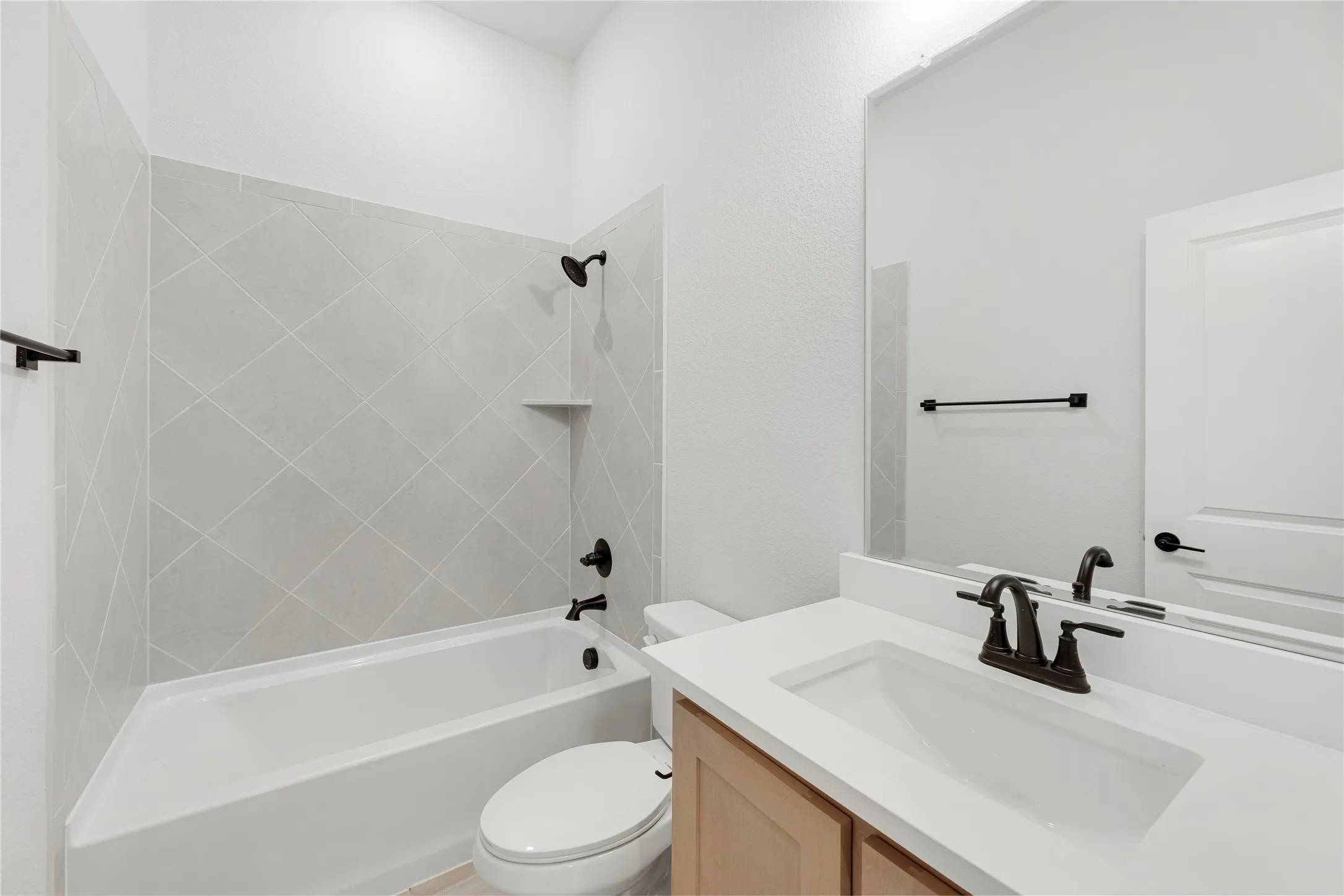 Single Family Residence For Sale in Ellis County , 1044 Quincy Drive, Red Oak, Texas 75154, 3 Bedroom, 3 Bathroom, 2 Garage spaces, 2,527 Sqft, built in 2026, mls#21307216, Real Estate Agent in Red Oak, Homes For Sale in Ellis county, Homes For Sale in Red Oak, Realtor in Red Oak Texas, Real Estate Brokerage Independent Realty Texas, Luminita Cordes Realtor