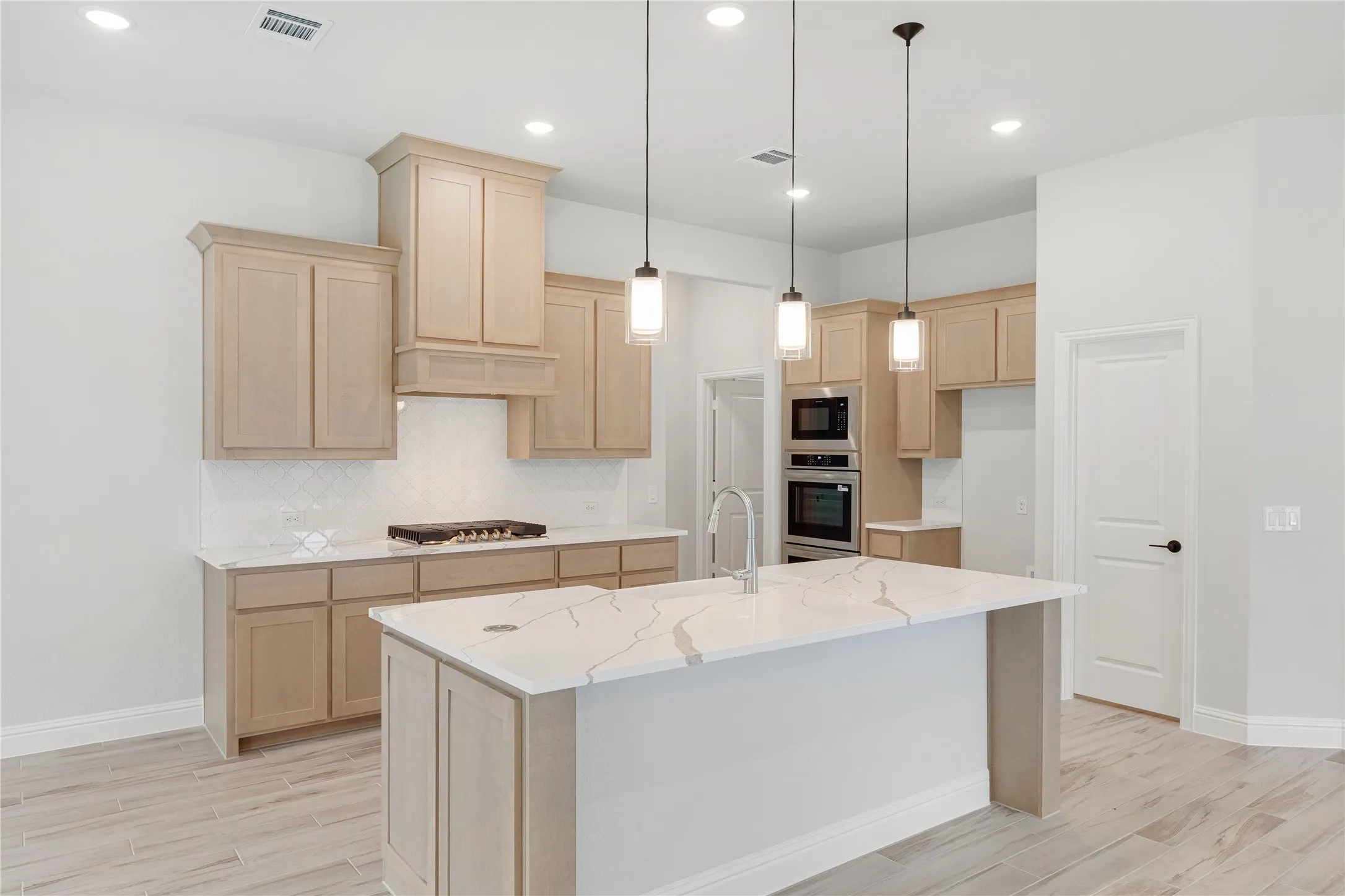 Single Family Residence For Sale in Ellis County , 1044 Quincy Drive, Red Oak, Texas 75154, 3 Bedroom, 3 Bathroom, 2 Garage spaces, 2,527 Sqft, built in 2026, mls#21307216, Real Estate Agent in Red Oak, Homes For Sale in Ellis county, Homes For Sale in Red Oak, Realtor in Red Oak Texas, Real Estate Brokerage Independent Realty Texas, Luminita Cordes Realtor