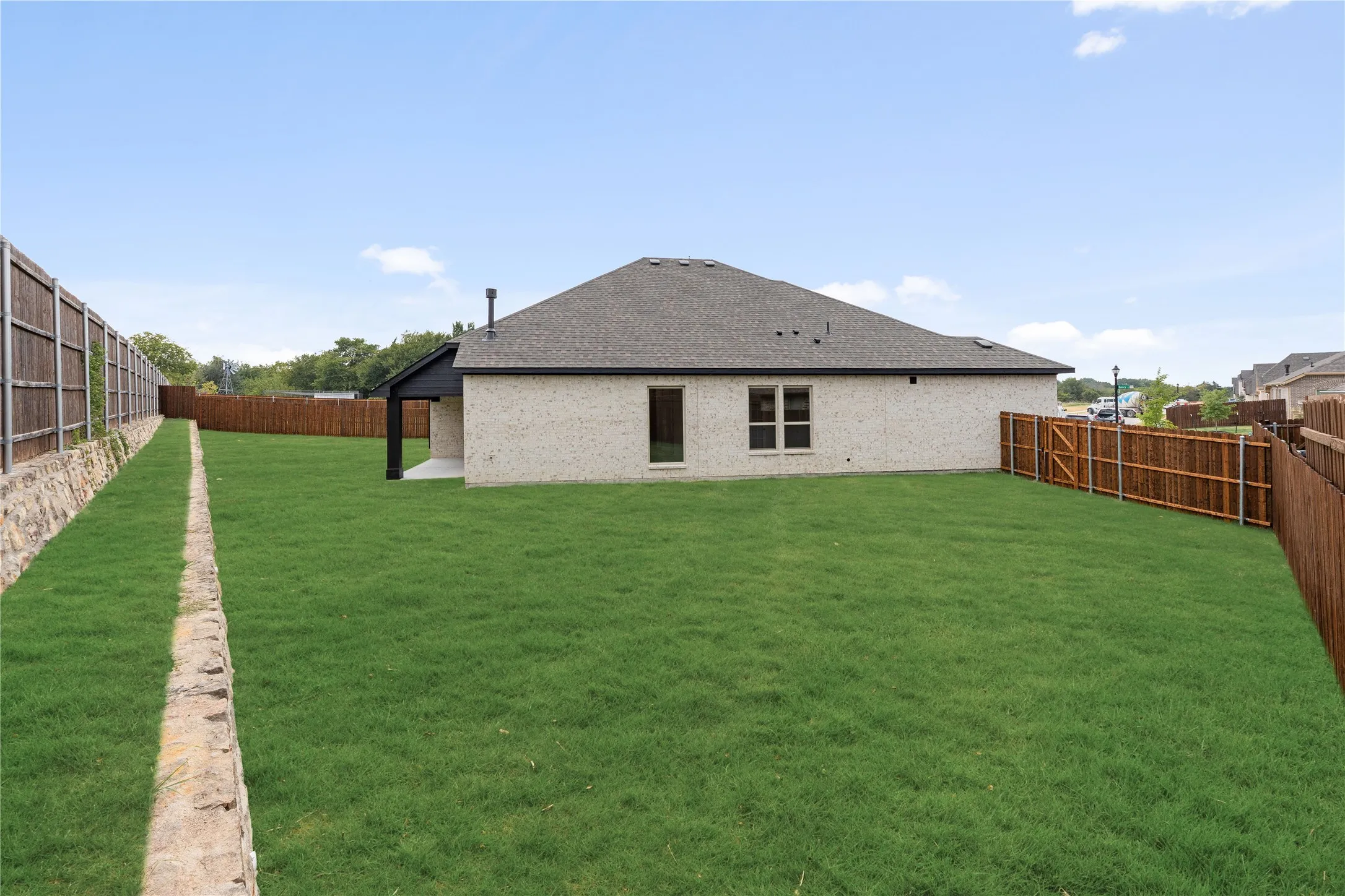 Single Family Residence For Sale in Ellis County , 1044 Quincy Drive, Red Oak, Texas 75154, 3 Bedroom, 3 Bathroom, 2 Garage spaces, 2,527 Sqft, built in 2026, mls#21307216, Real Estate Agent in Red Oak, Homes For Sale in Ellis county, Homes For Sale in Red Oak, Realtor in Red Oak Texas, Real Estate Brokerage Independent Realty Texas, Luminita Cordes Realtor