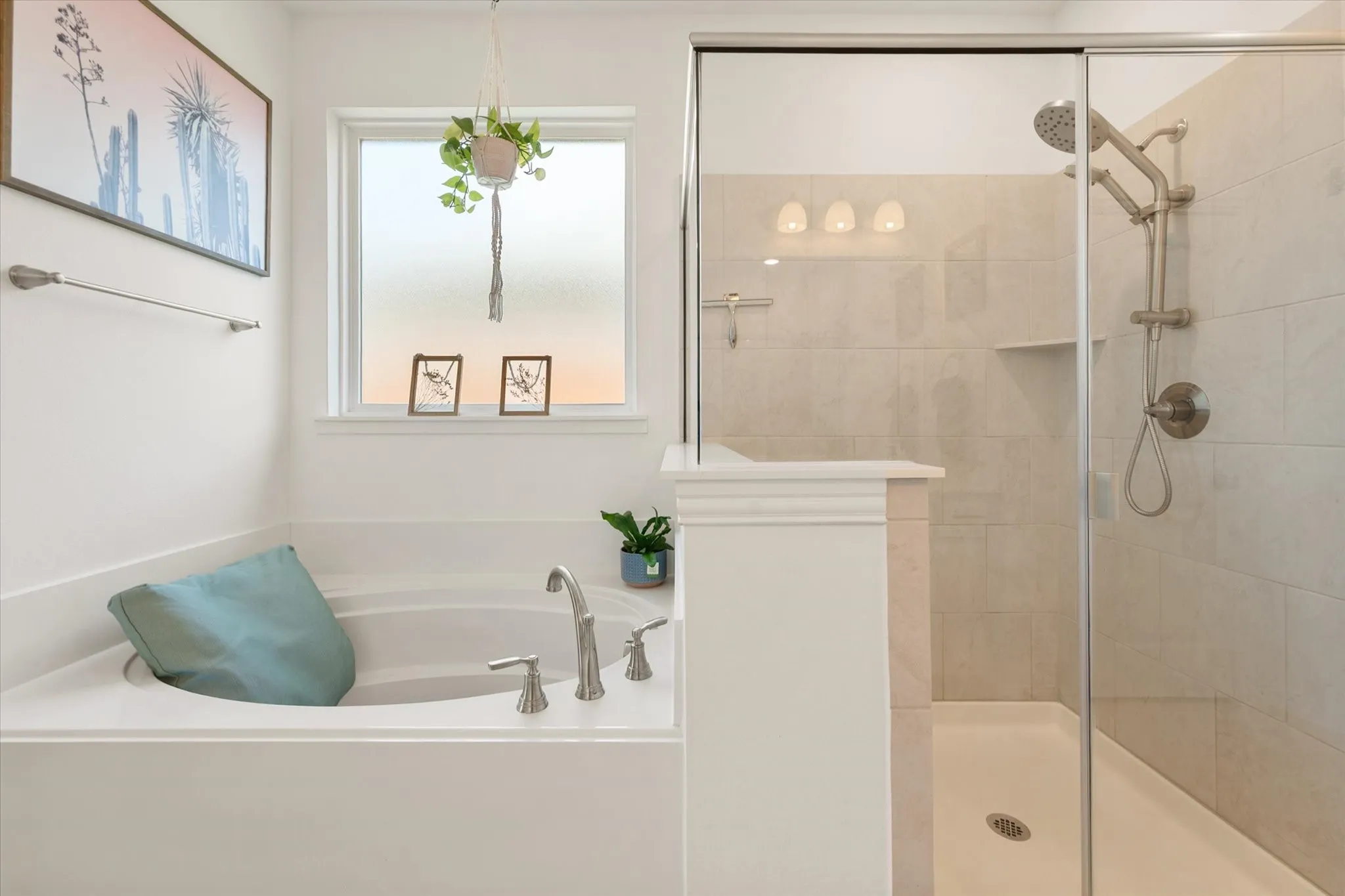 Also has a separate stand-in shower and garden tub.