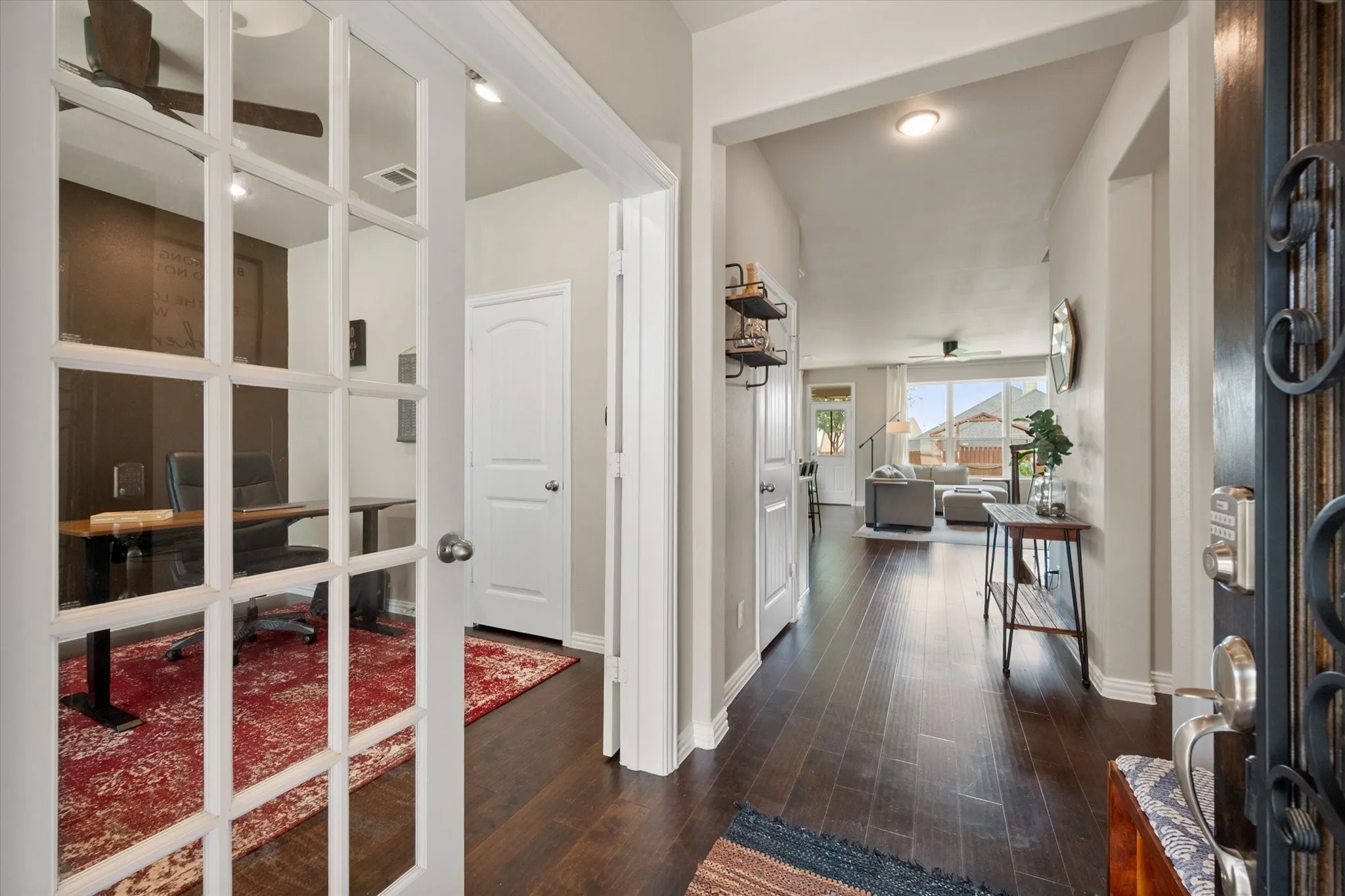 Single Family Residence For Sale in Parker County , 1536 Sidewinder Trail, Weatherford, Texas 76087, 4 Bedroom, 3 Bathroom, 3 Garage spaces, 2,782 Sqft, built in 2022, mls#21295764, Real Estate Agent in Weatherford, Homes For Sale in Parker county, Homes For Sale in Weatherford, Realtor in Weatherford Texas, Real Estate Brokerage Independent Realty Texas, Luminita Cordes Realtor