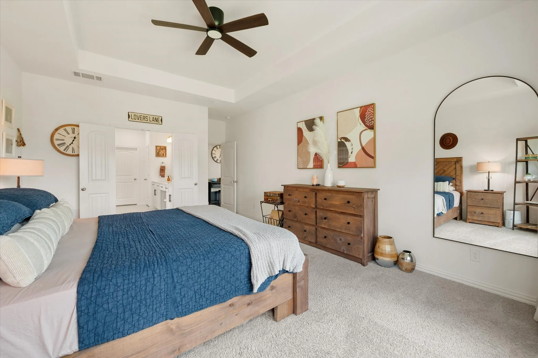 Single Family Residence For Sale in Parker County , 1536 Sidewinder Trail, Weatherford, Texas 76087, 4 Bedroom, 3 Bathroom, 3 Garage spaces, 2,782 Sqft, built in 2022, mls#21295764, Real Estate Agent in Weatherford, Homes For Sale in Parker county, Homes For Sale in Weatherford, Realtor in Weatherford Texas, Real Estate Brokerage Independent Realty Texas, Luminita Cordes Realtor