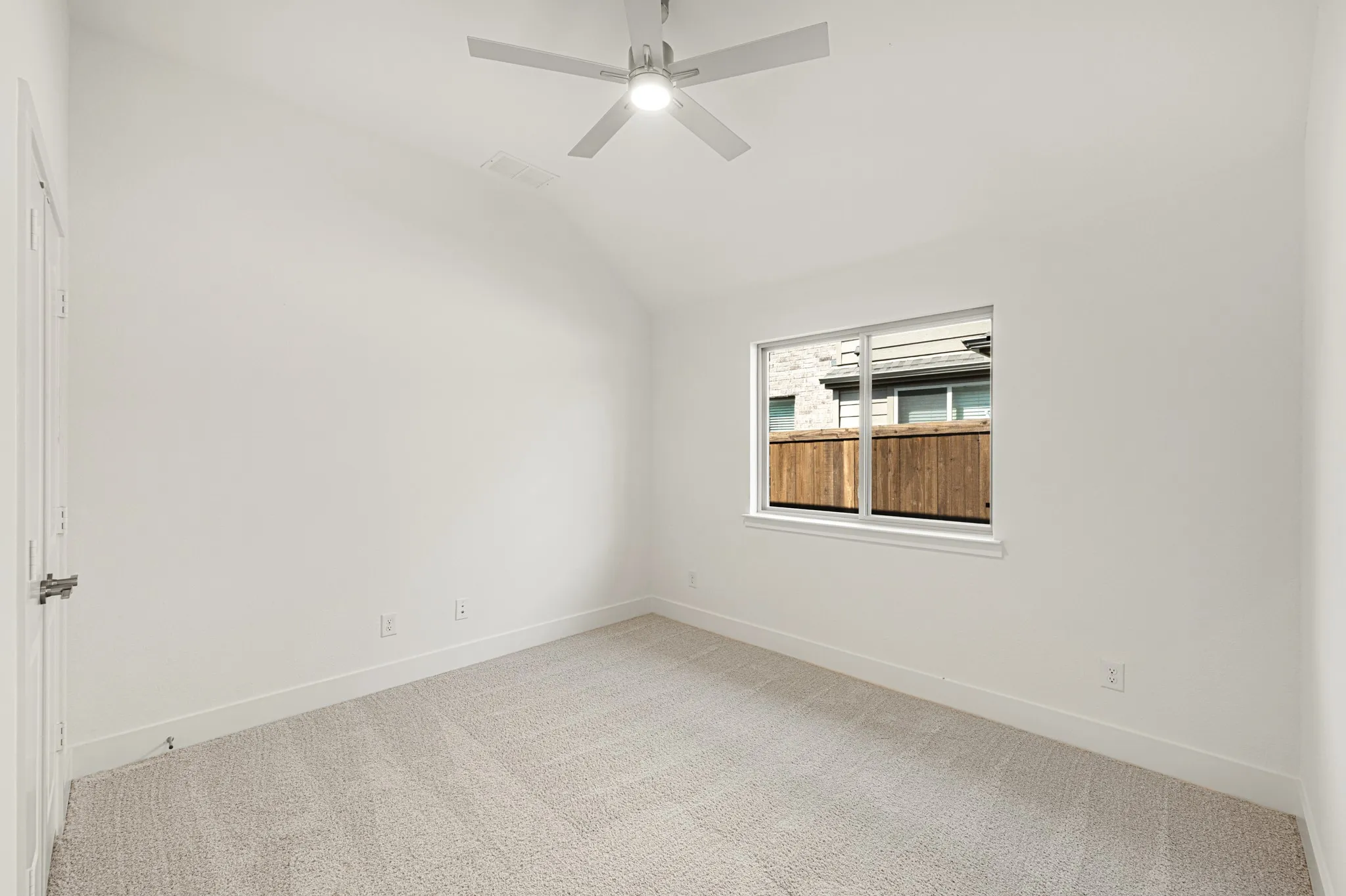 Single Family Residence For Sale in Rockwall County , 2153 Rio Piedra Drive, Royse City, Texas 75189, 3 Bedroom, 3 Bathroom, 2 Garage spaces, 2,102 Sqft, built in 2026, mls#21307233, Real Estate Agent in Royse City, Homes For Sale in Rockwall county, Homes For Sale in Royse City, Realtor in Royse City Texas, Real Estate Brokerage Independent Realty Texas, Luminita Cordes Realtor