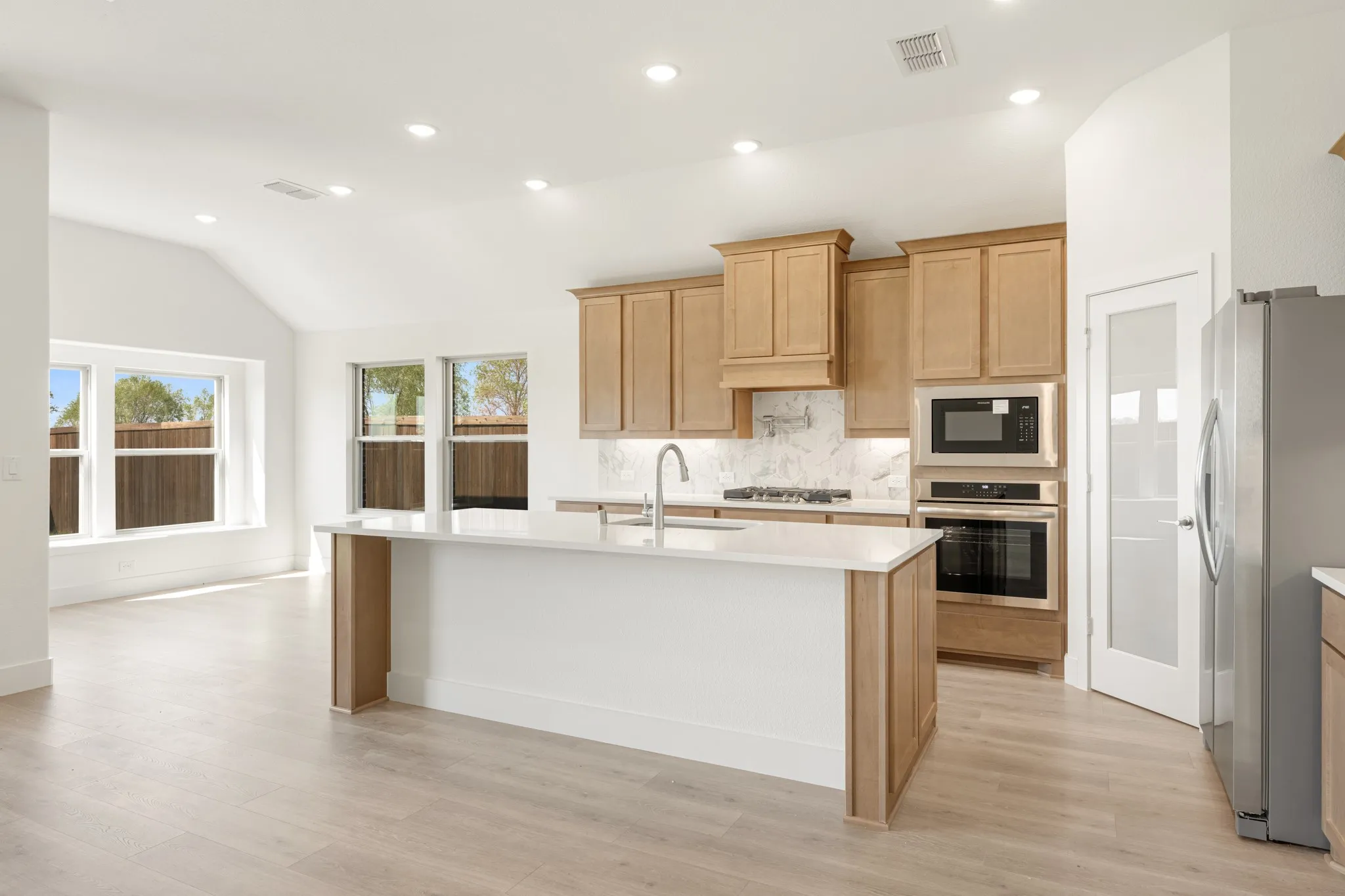 Single Family Residence For Sale in Rockwall County , 2153 Rio Piedra Drive, Royse City, Texas 75189, 3 Bedroom, 3 Bathroom, 2 Garage spaces, 2,102 Sqft, built in 2026, mls#21307233, Real Estate Agent in Royse City, Homes For Sale in Rockwall county, Homes For Sale in Royse City, Realtor in Royse City Texas, Real Estate Brokerage Independent Realty Texas, Luminita Cordes Realtor