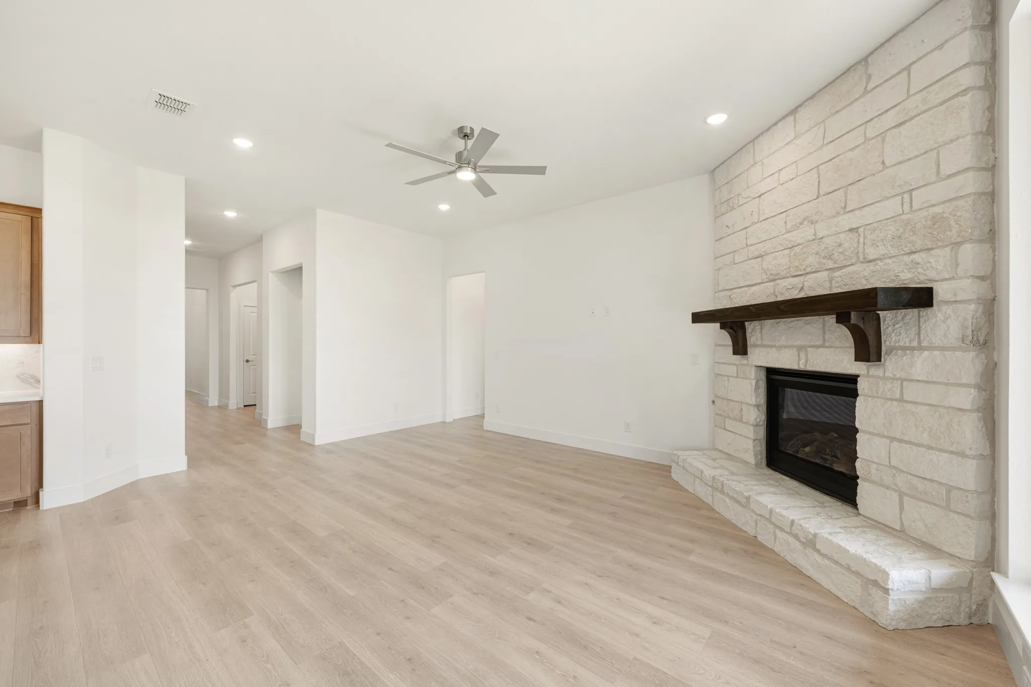 Single Family Residence For Sale in Rockwall County , 2153 Rio Piedra Drive, Royse City, Texas 75189, 3 Bedroom, 3 Bathroom, 2 Garage spaces, 2,102 Sqft, built in 2026, mls#21307233, Real Estate Agent in Royse City, Homes For Sale in Rockwall county, Homes For Sale in Royse City, Realtor in Royse City Texas, Real Estate Brokerage Independent Realty Texas, Luminita Cordes Realtor