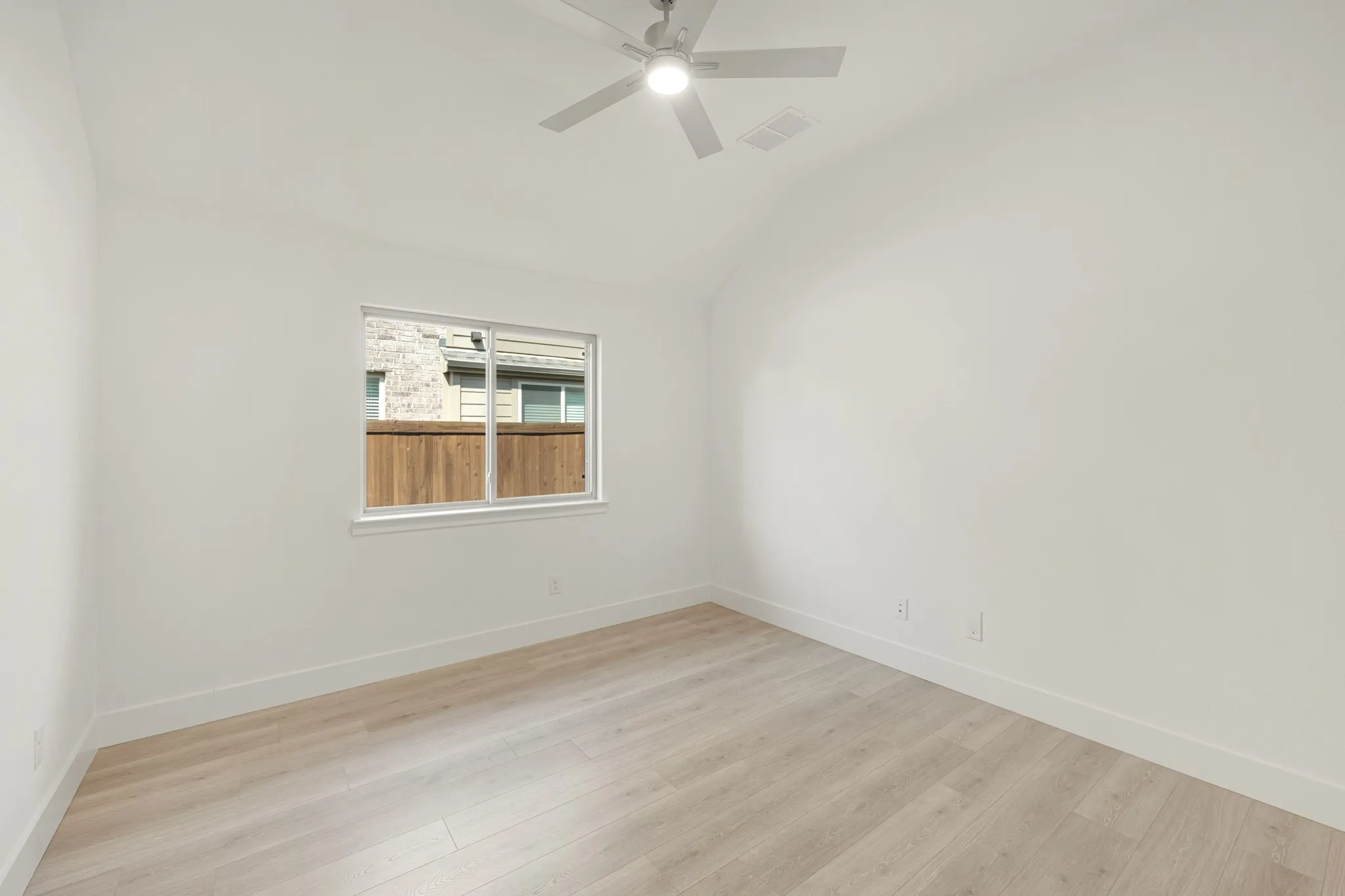 Single Family Residence For Sale in Rockwall County , 2153 Rio Piedra Drive, Royse City, Texas 75189, 3 Bedroom, 3 Bathroom, 2 Garage spaces, 2,102 Sqft, built in 2026, mls#21307233, Real Estate Agent in Royse City, Homes For Sale in Rockwall county, Homes For Sale in Royse City, Realtor in Royse City Texas, Real Estate Brokerage Independent Realty Texas, Luminita Cordes Realtor