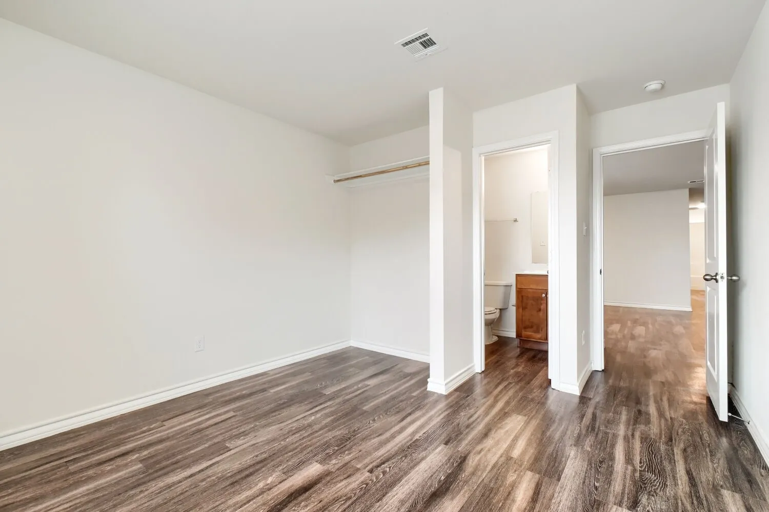Duplex For Sale in Mc Lennan County , 3206 N 20th A Street, Waco, Texas 76708, 6 Bedroom, 4 Bathroom, Garage spaces, 0 Sqft, built in 2020, mls#21306739, Real Estate Agent in Waco, Homes For Sale in Mc Lennan county, Homes For Sale in Waco, Realtor in Waco Texas, Real Estate Brokerage Independent Realty Texas, Luminita Cordes Realtor