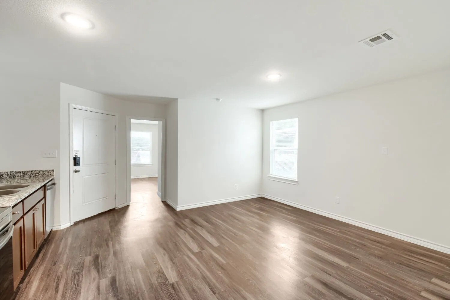 Duplex For Sale in Mc Lennan County , 3206 N 20th A Street, Waco, Texas 76708, 6 Bedroom, 4 Bathroom, Garage spaces, 0 Sqft, built in 2020, mls#21306739, Real Estate Agent in Waco, Homes For Sale in Mc Lennan county, Homes For Sale in Waco, Realtor in Waco Texas, Real Estate Brokerage Independent Realty Texas, Luminita Cordes Realtor