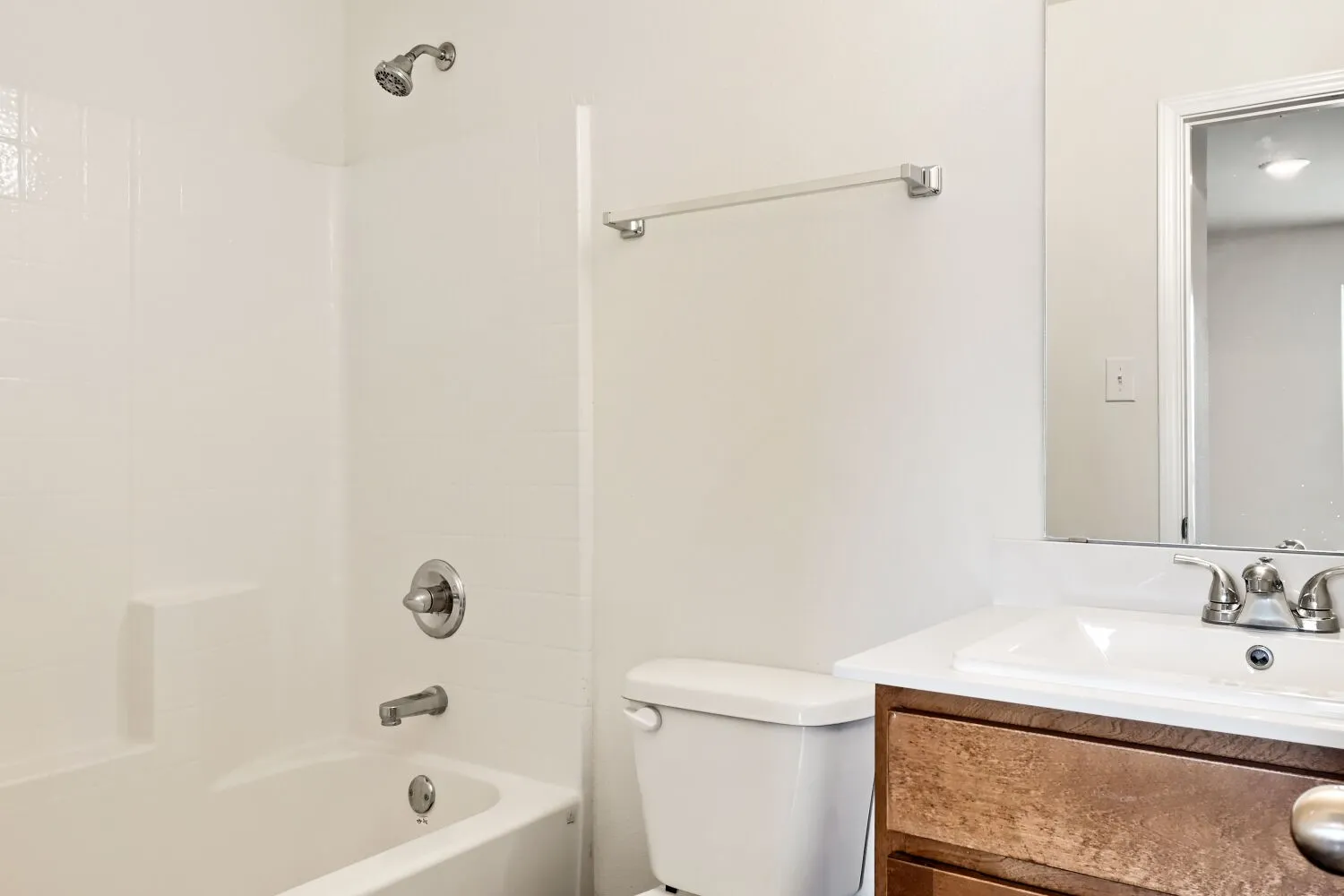 Duplex For Sale in Mc Lennan County , 3206 N 20th A Street, Waco, Texas 76708, 6 Bedroom, 4 Bathroom, Garage spaces, 0 Sqft, built in 2020, mls#21306739, Real Estate Agent in Waco, Homes For Sale in Mc Lennan county, Homes For Sale in Waco, Realtor in Waco Texas, Real Estate Brokerage Independent Realty Texas, Luminita Cordes Realtor