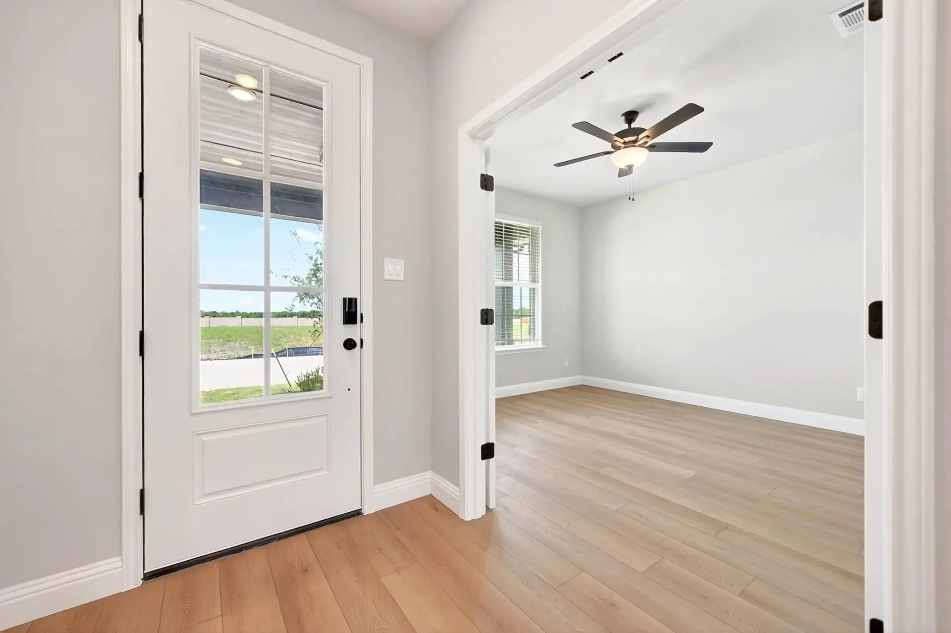 Single Family Residence For Sale in Kaufman County , 3525 Kemp Drive, Heartland, Texas 75114, 3 Bedroom, 3 Bathroom, 2 Garage spaces, 2,072 Sqft, built in 2026, mls#21307236, Real Estate Agent in Heartland, Homes For Sale in Kaufman county, Homes For Sale in Heartland, Realtor in Heartland Texas, Real Estate Brokerage Independent Realty Texas, Luminita Cordes Realtor